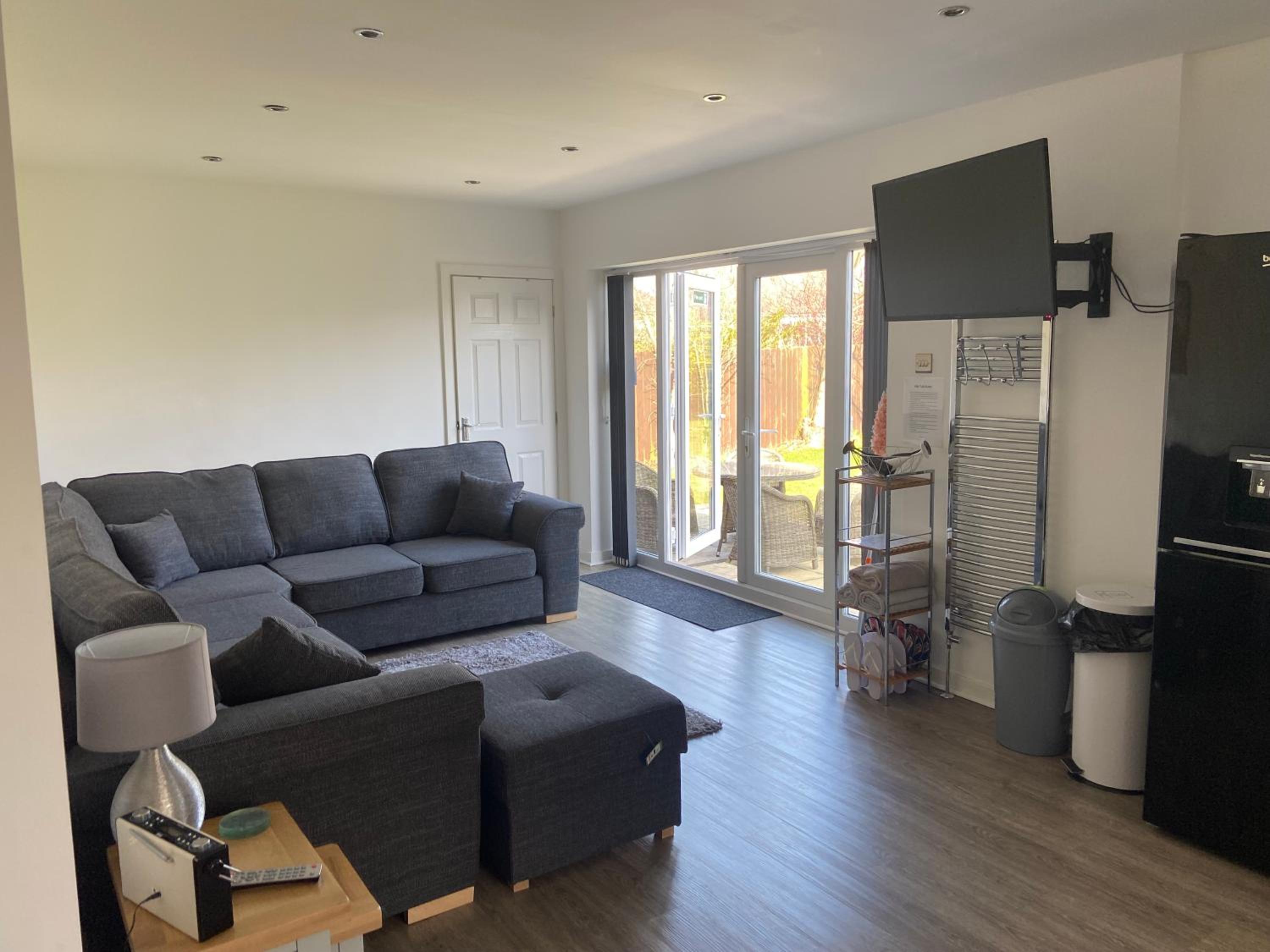 Hotel Bero Bungalow With A Hot Tub And Large Garden!