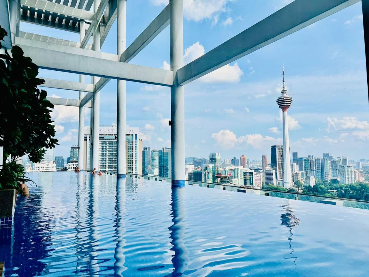 The Luxe Suites KLCC by Cozy Stay