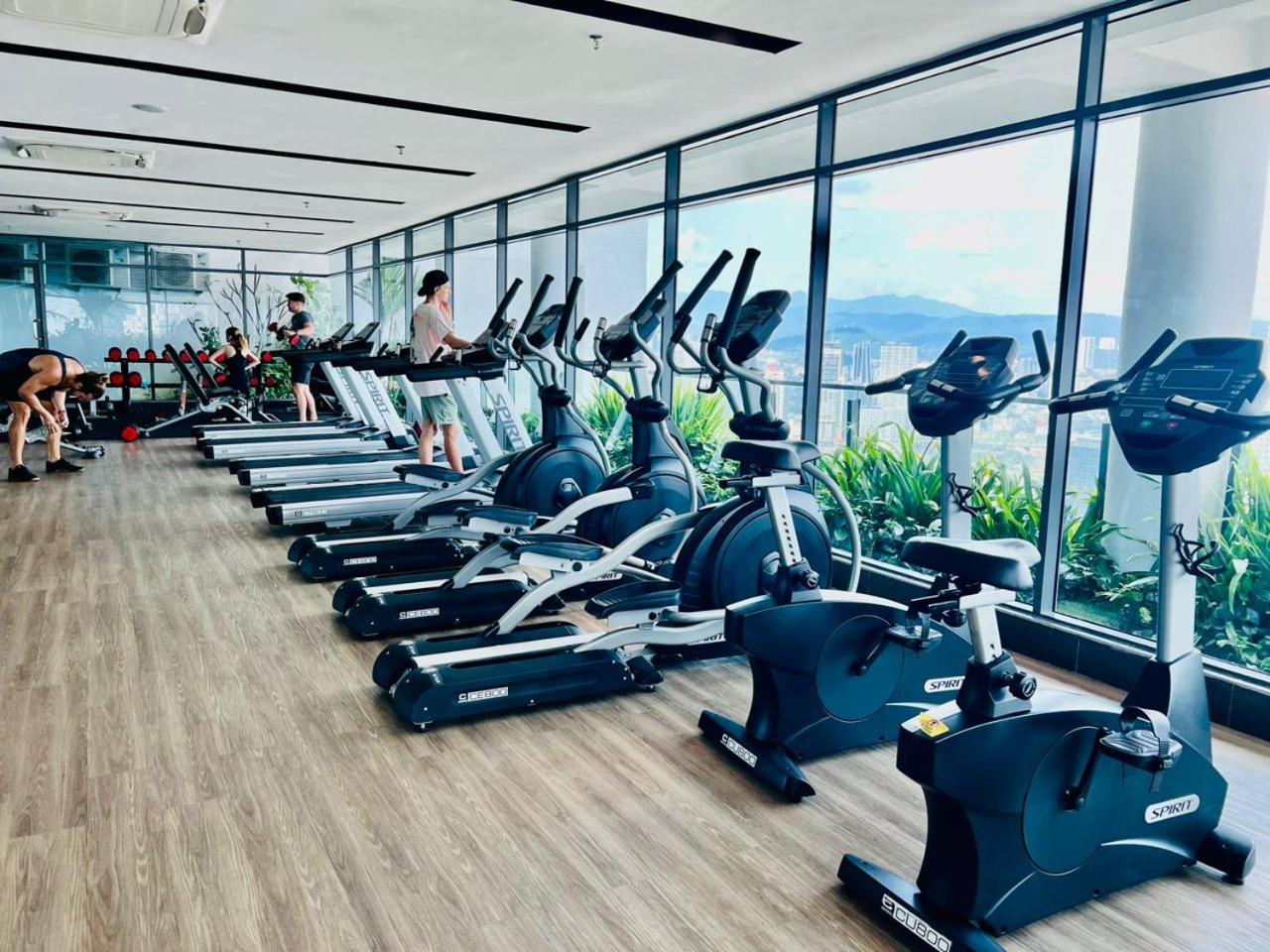 The Luxe Suites KLCC by Cozy Stay