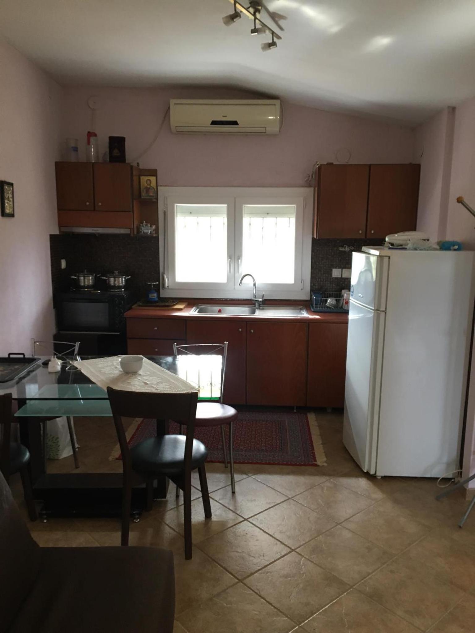 SPIROS APARTMENTS