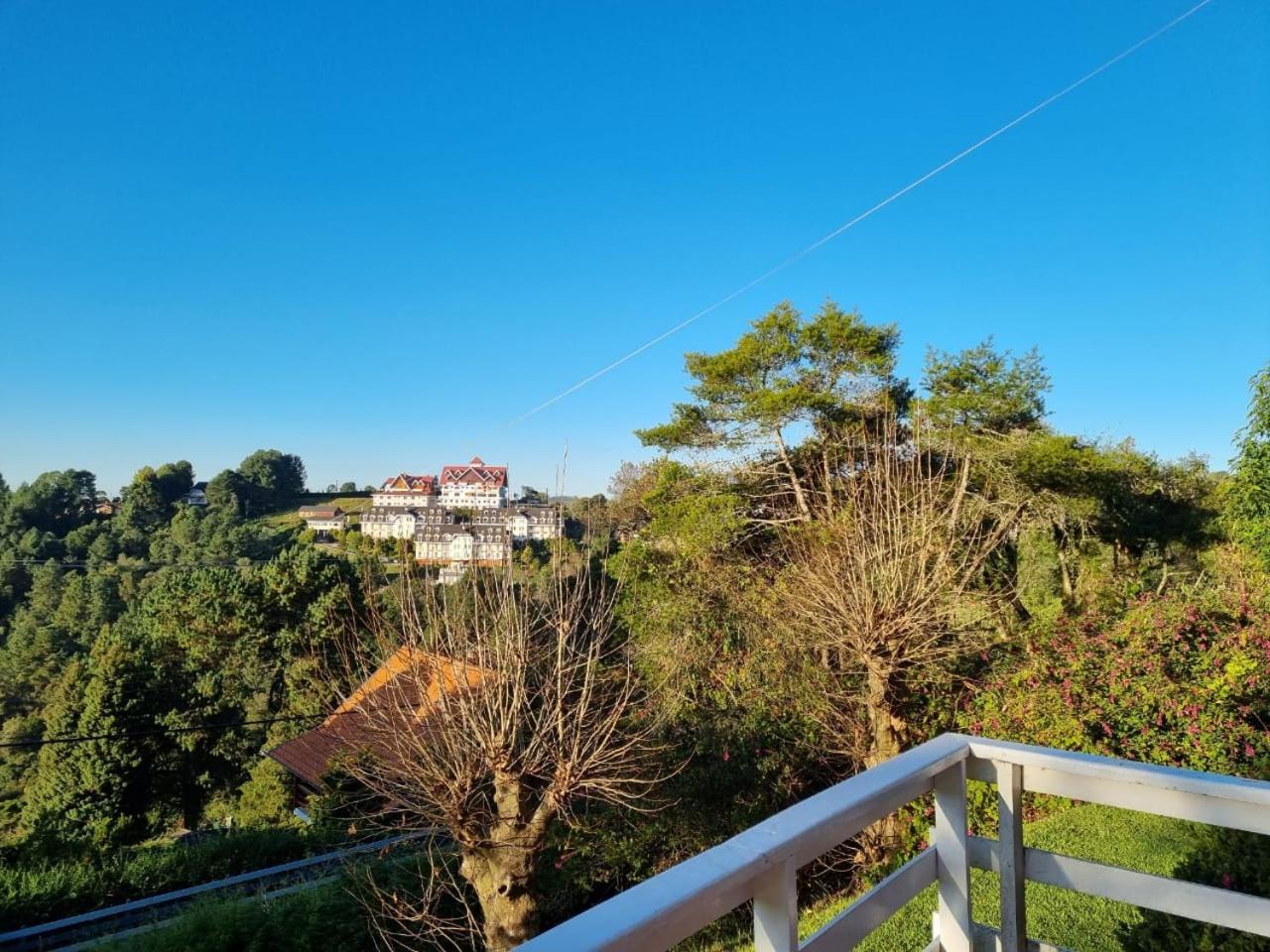 Alto do Capivari - Gramado e vista espetacular
