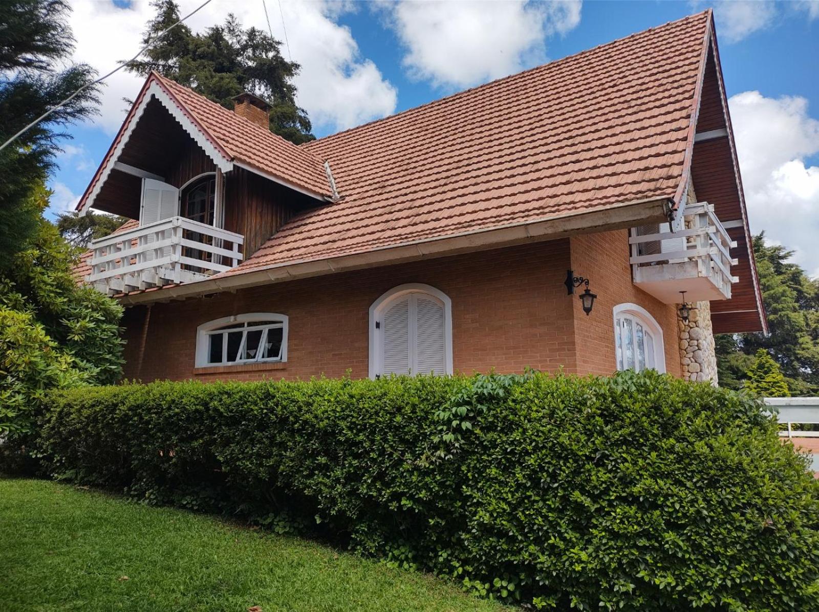 Alto do Capivari - Gramado e vista espetacular