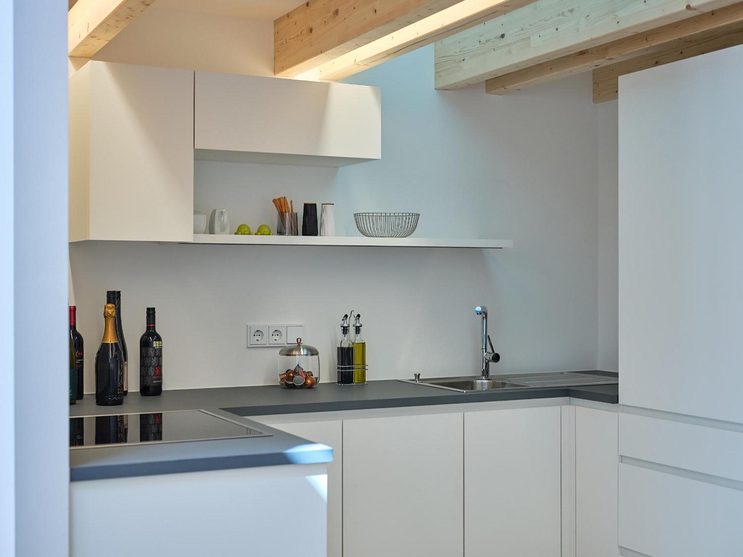 Haus Fünf mit 2 Apartments und Studio-Loft mit Terrasse