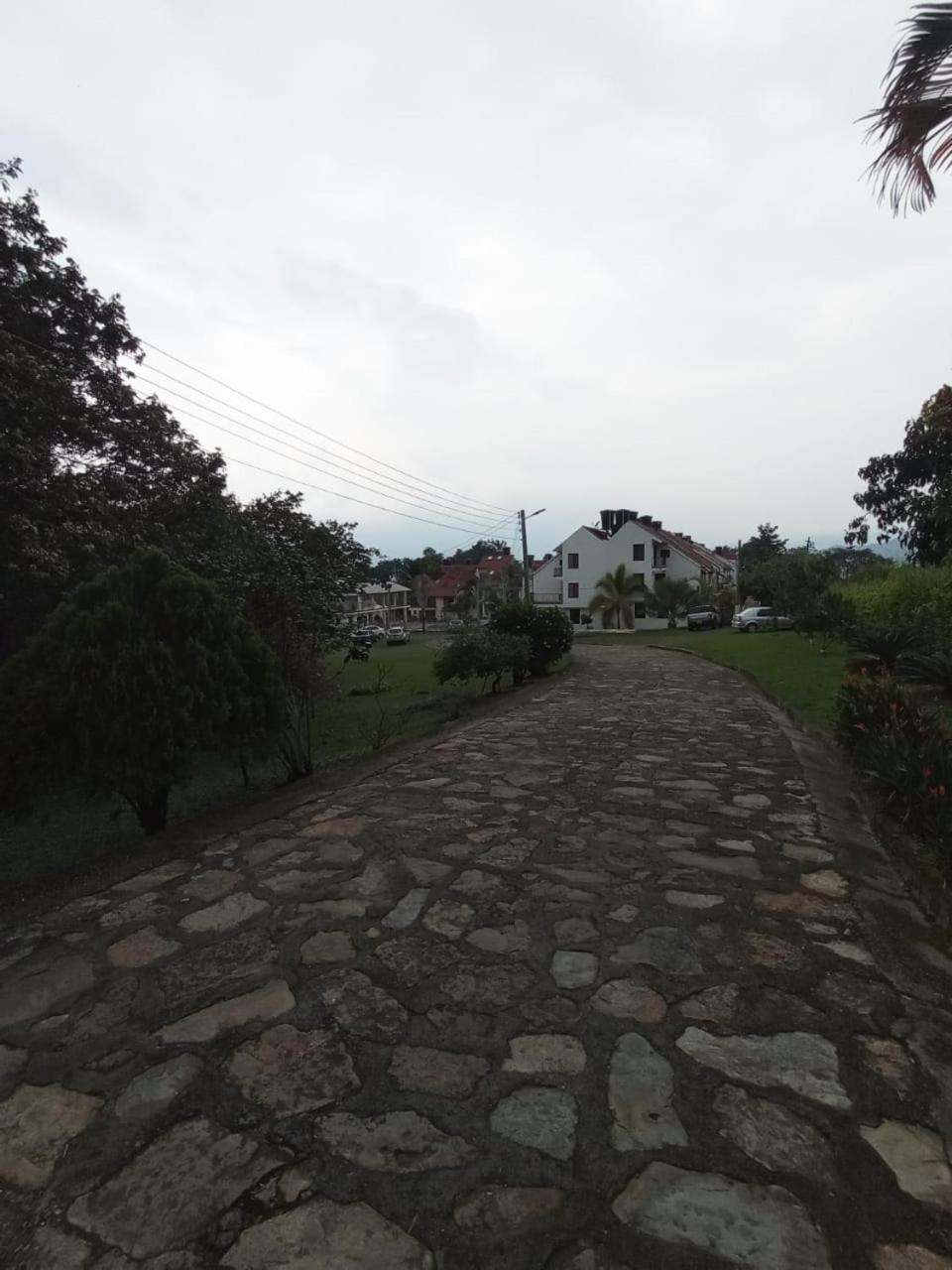 LA MESA CUND, APTO CONJUNTO GETSEMANI