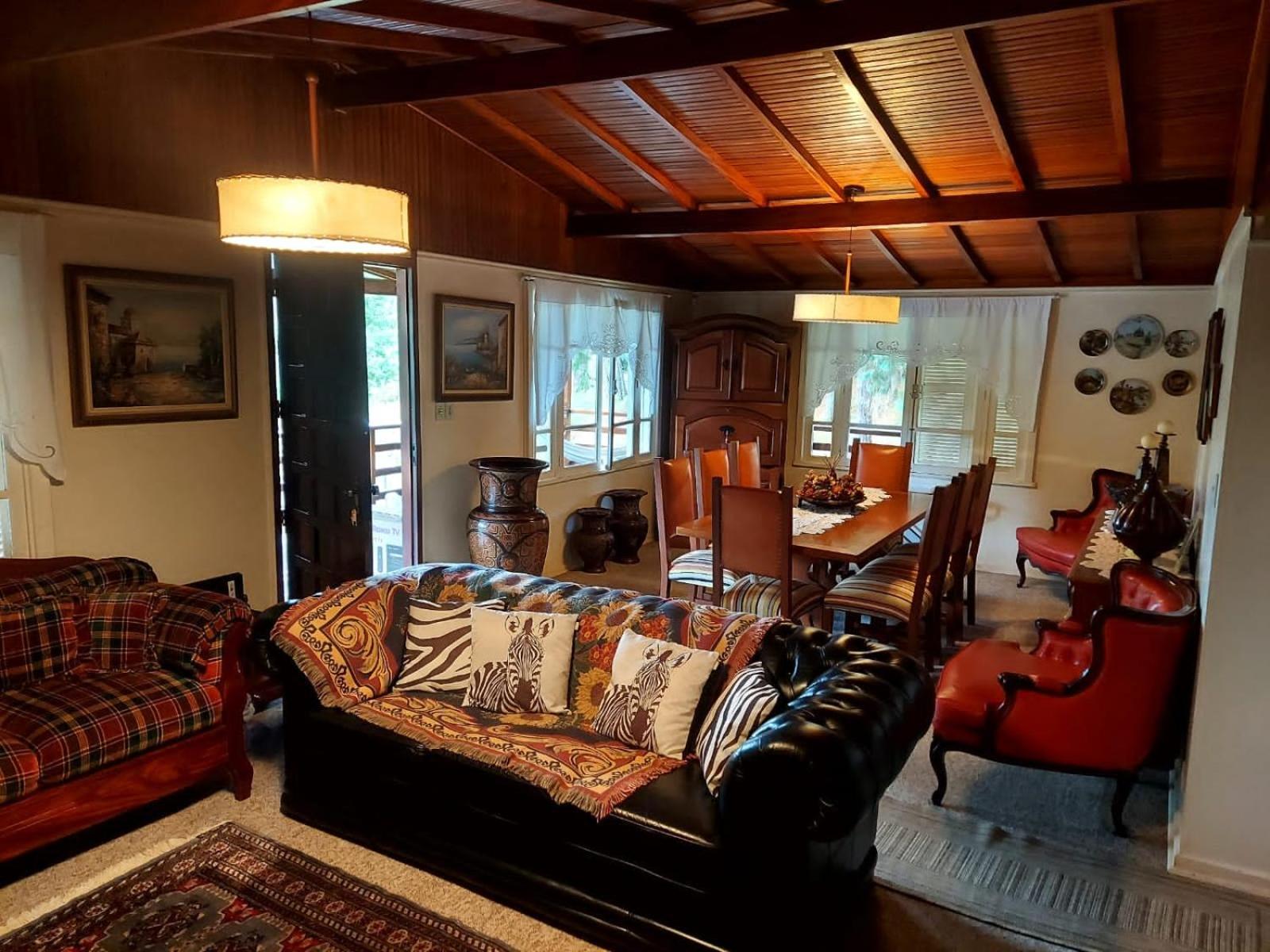 Casa dos Pinheiros Campos do Jordão