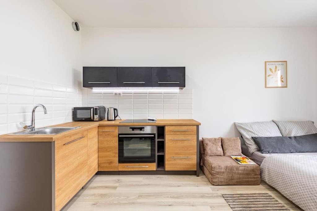 BNB : Sporty Studio Serenity view 2