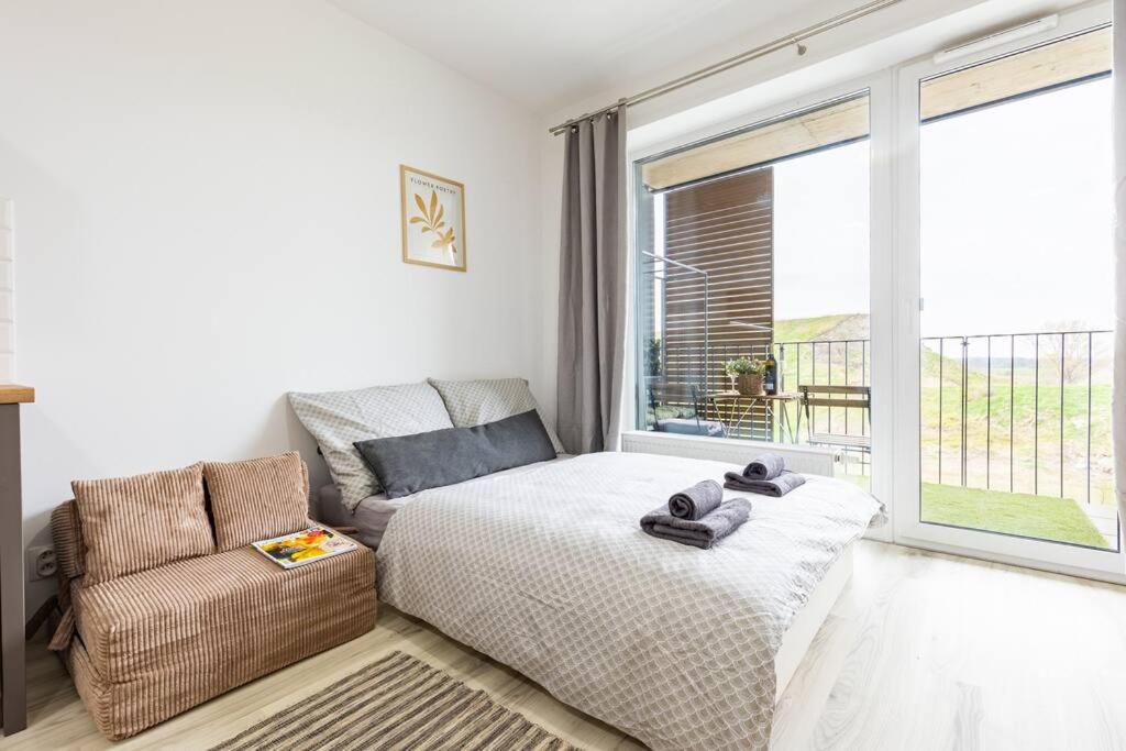 BNB : Sporty Studio Serenity view 5