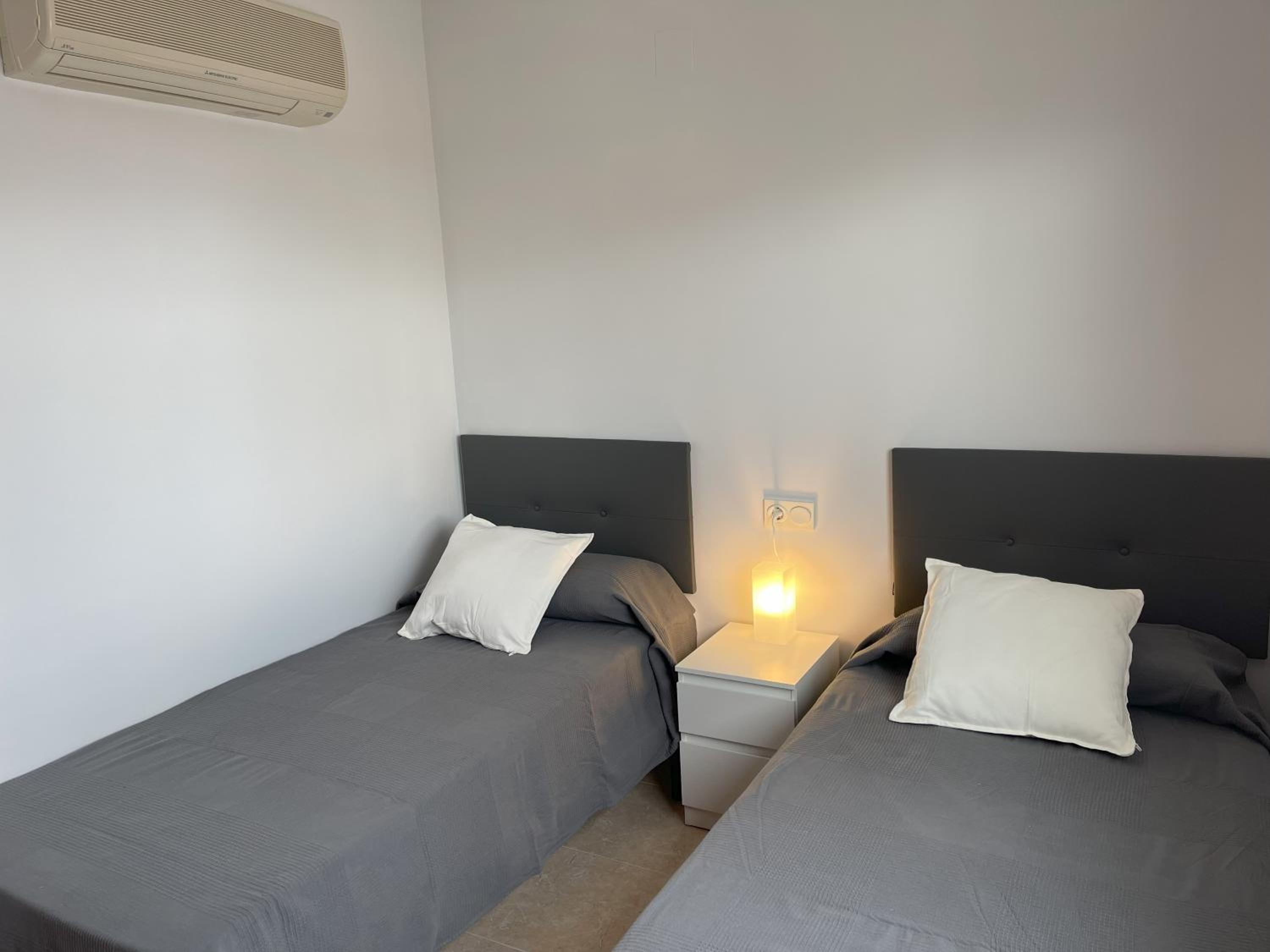 Ático Carboneras con fantástica terraza