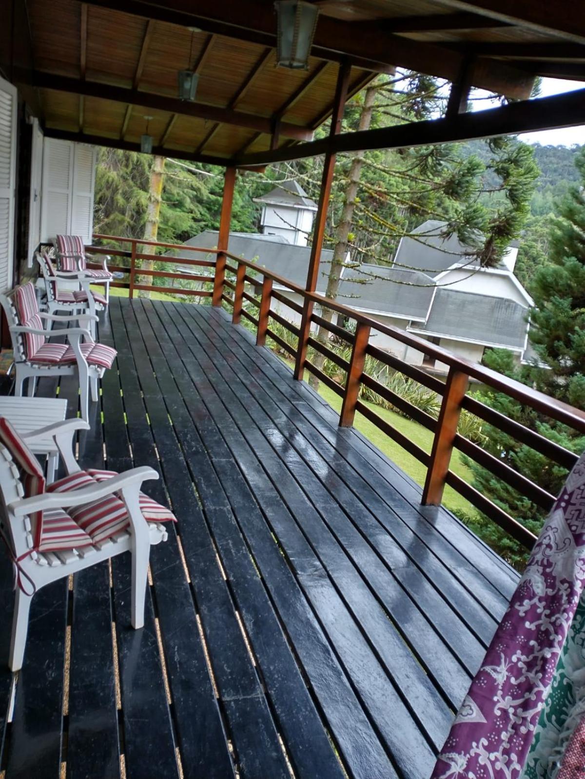 Casa dos Pinheiros Campos do Jordão