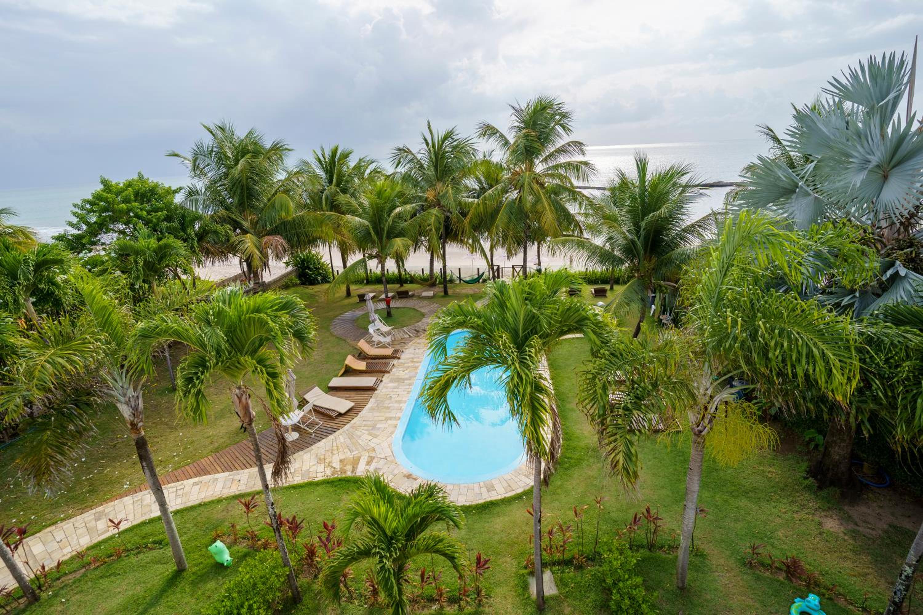 Apartamento beira-mar em Carneiros