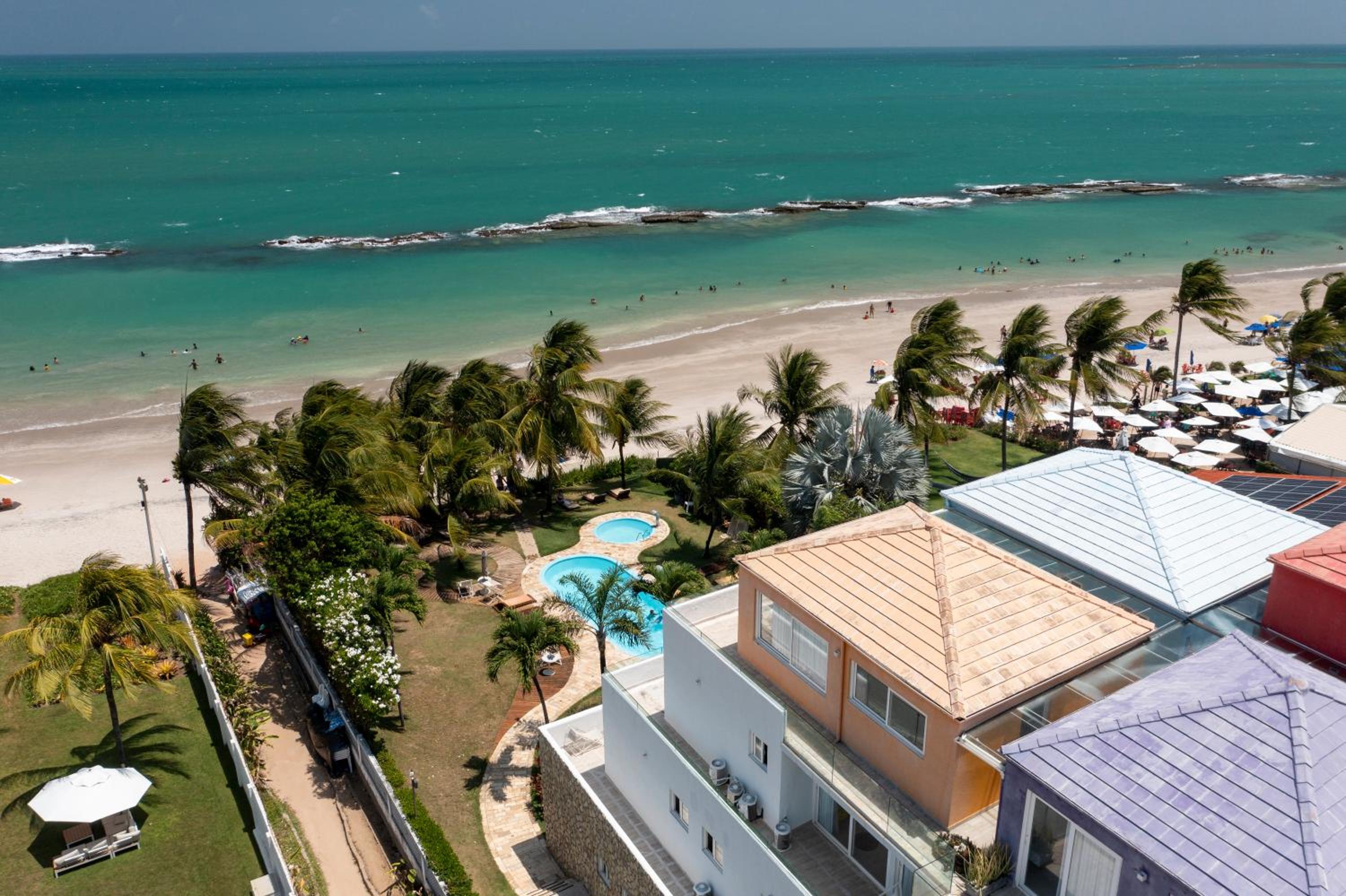 Apartamento beira-mar em Carneiros