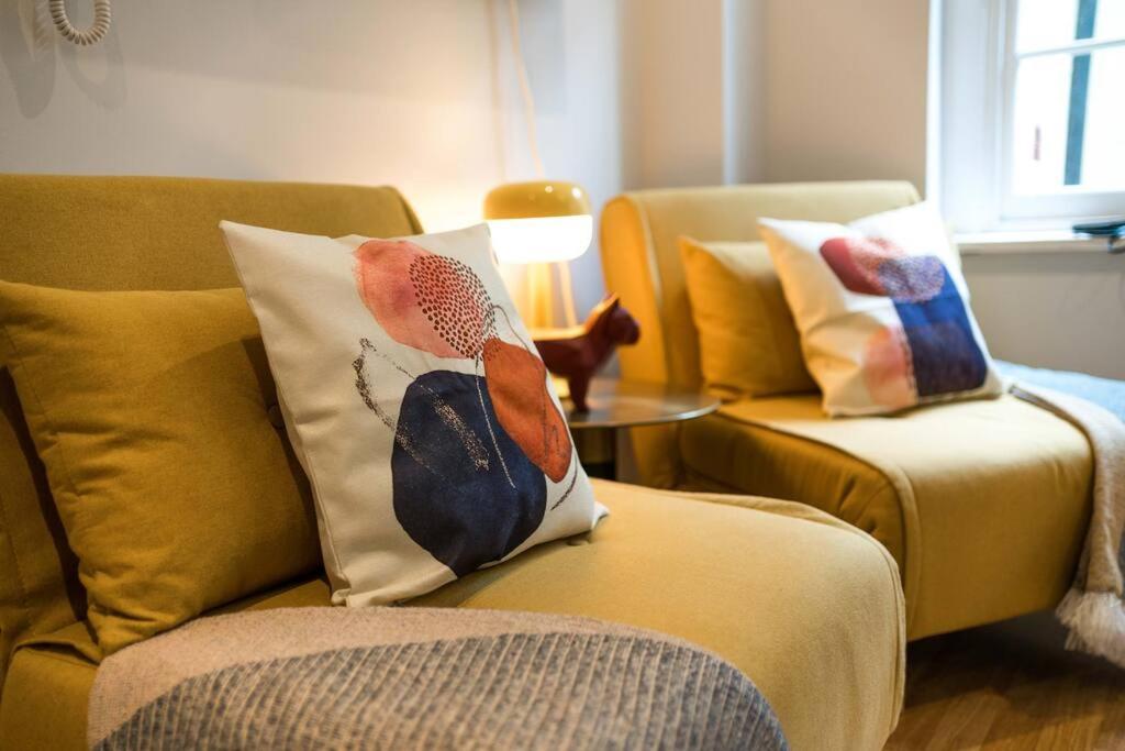5 min Walk To Madame Tussauds - 5 min walk to Baker Street - 5 min walk to Marylebone Railway Station - 5 min walk to Regent Park - Central London