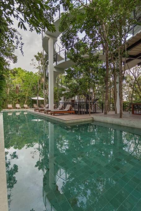 3 Level 4 Bedroom W/Private Pool view 3