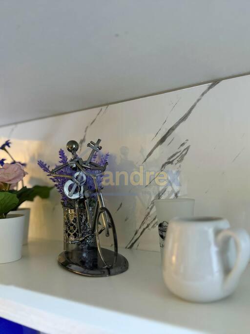 2BR Condo in Pasig City view 4
