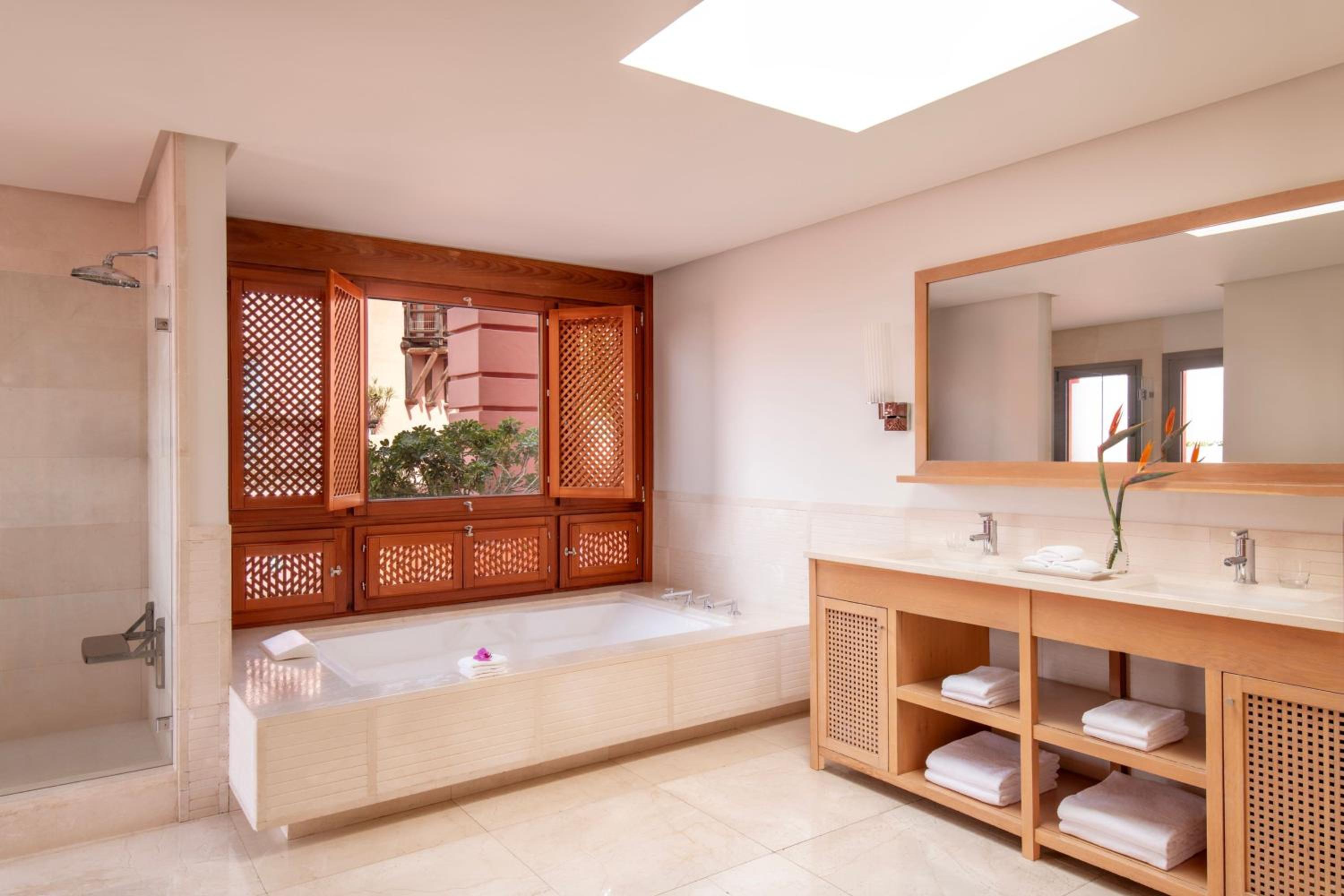 The Ritz-Carlton Tenerife, Abama