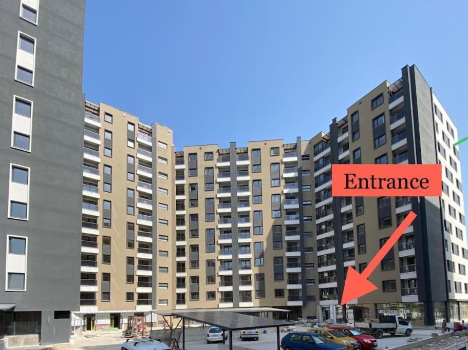 Milo Apartment