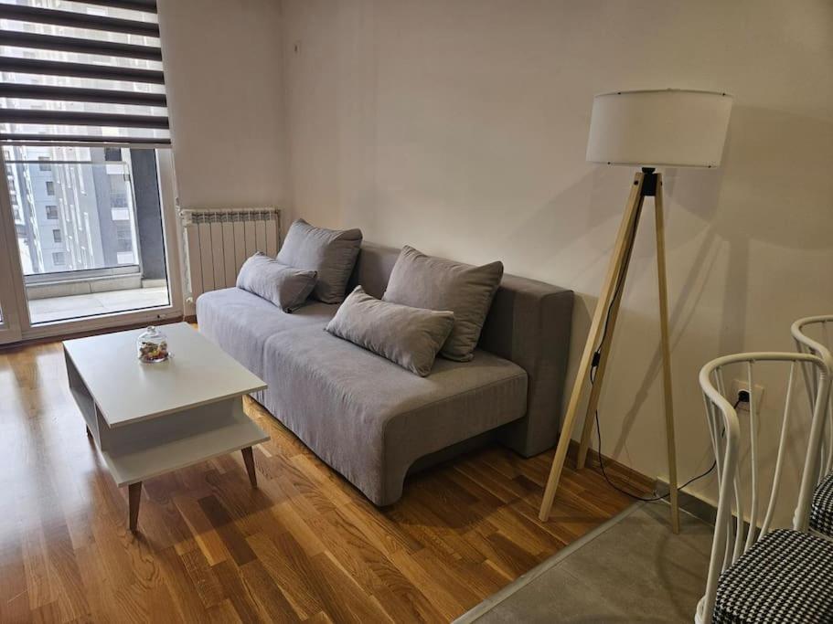 Milo Apartment