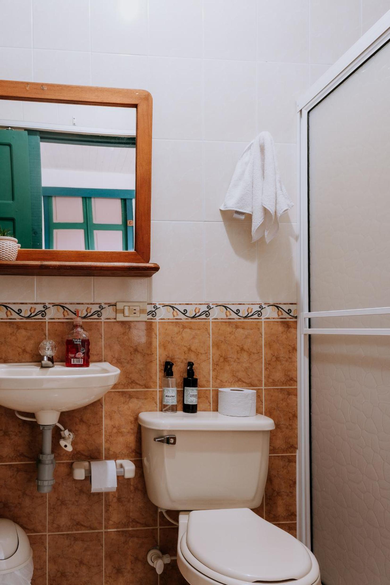 Origen Hostel Jardín