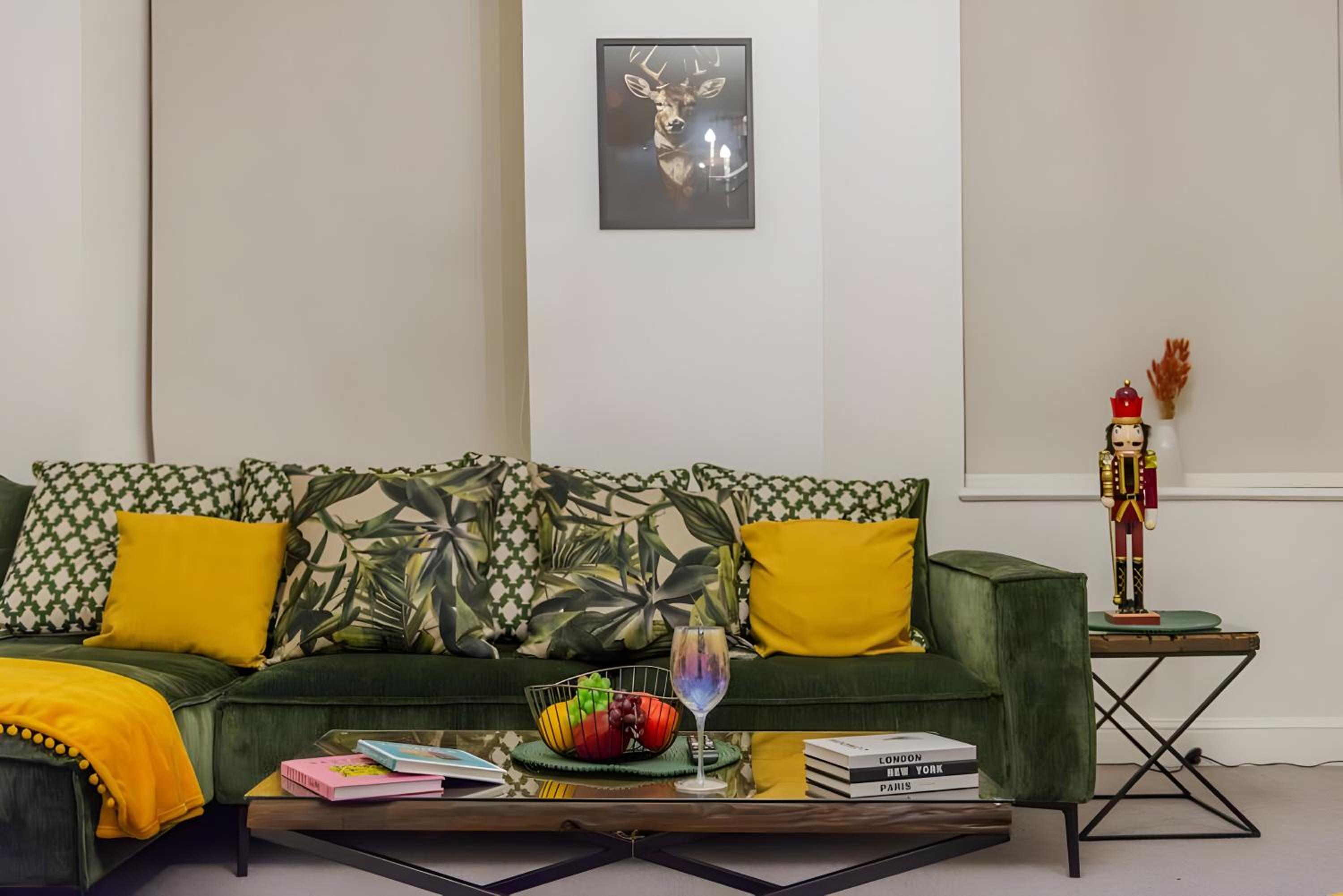 Harley Street Spectacular Suites with High Ceilings, High Luxury