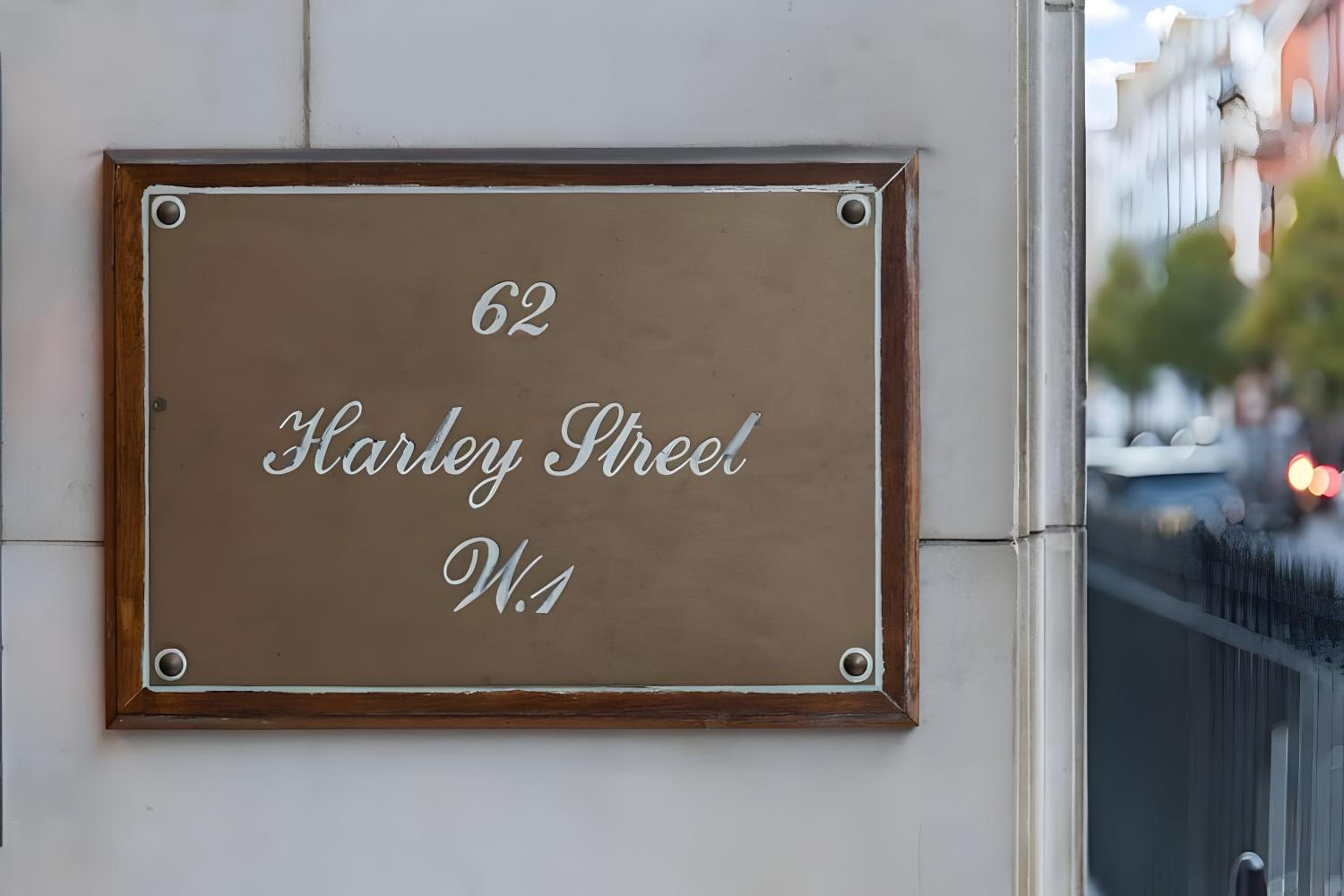 Harley Street Spectacular Suites with High Ceilings, High Luxury