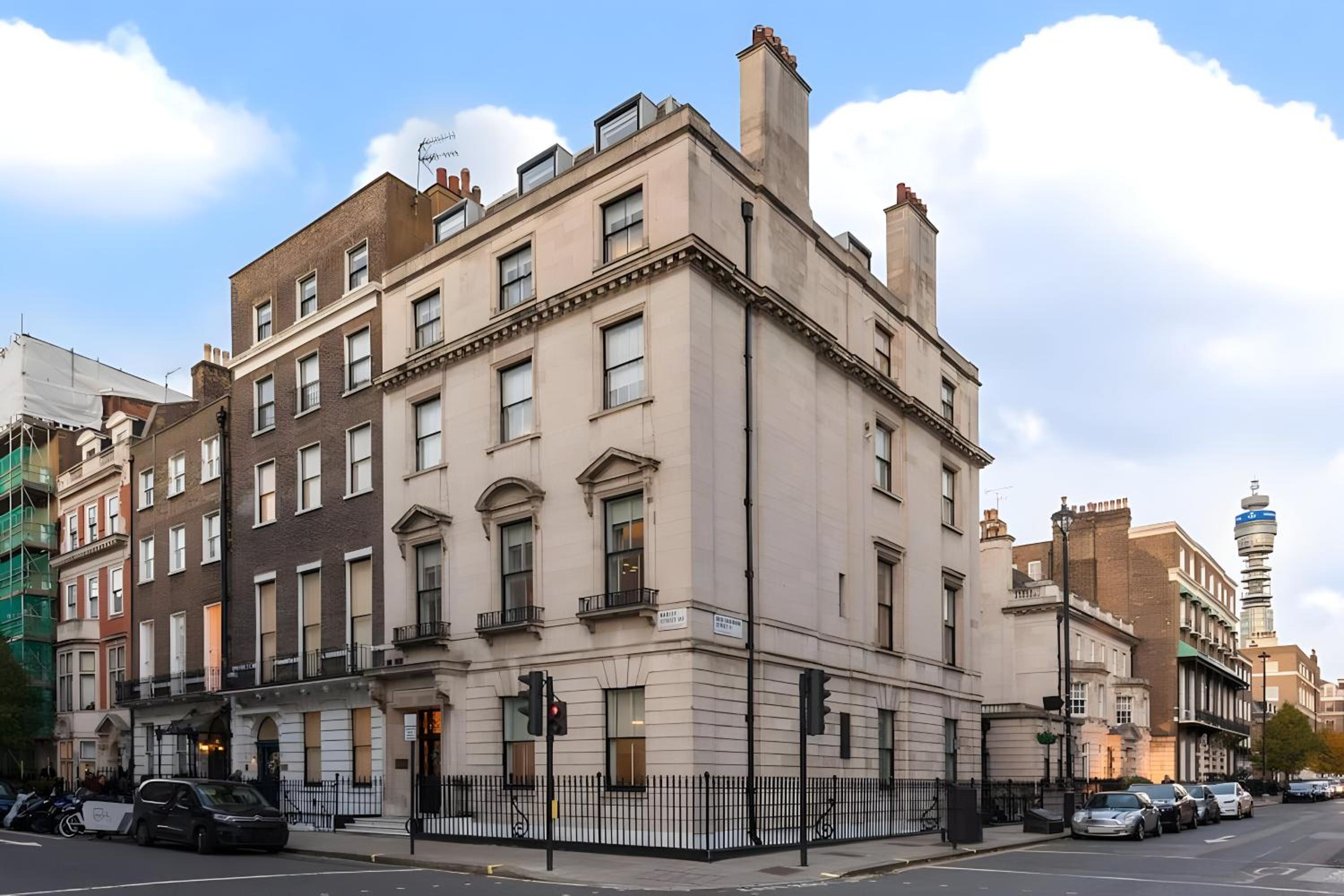 Harley Street Spectacular Suites with High Ceilings, High Luxury