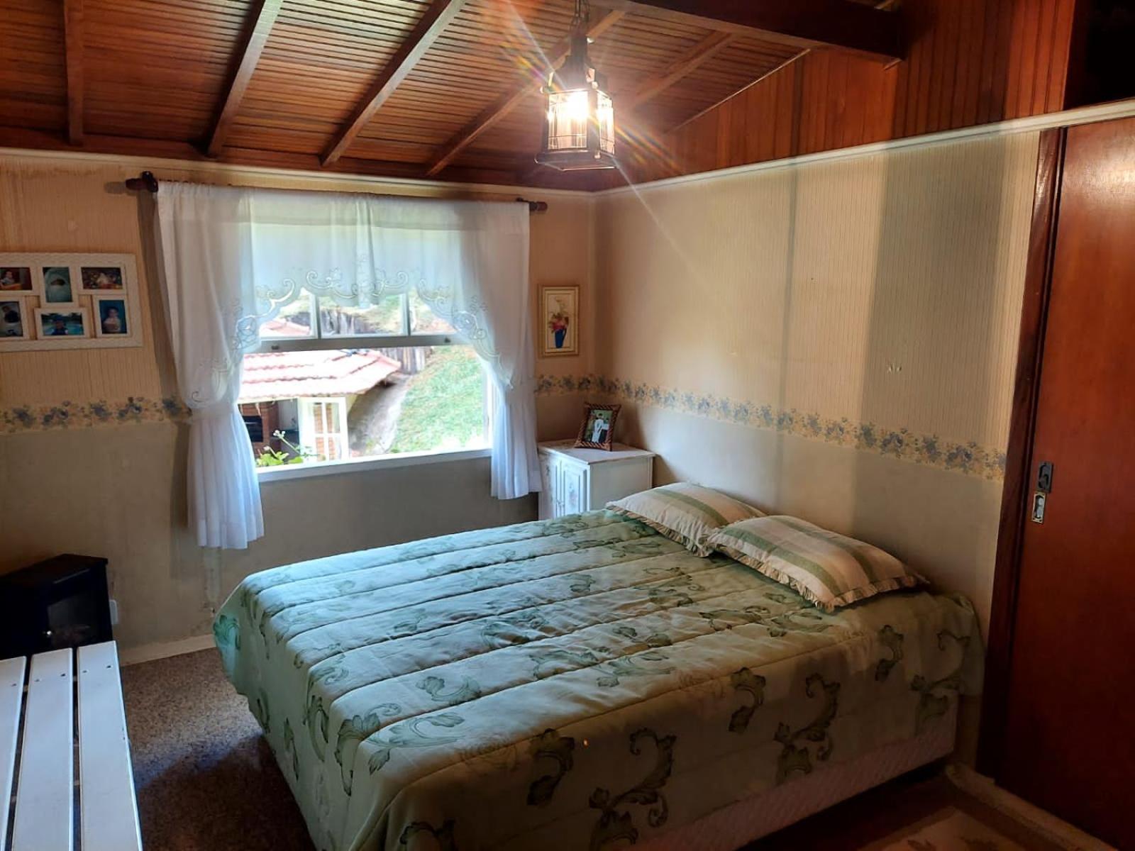 Casa dos Pinheiros Campos do Jordão