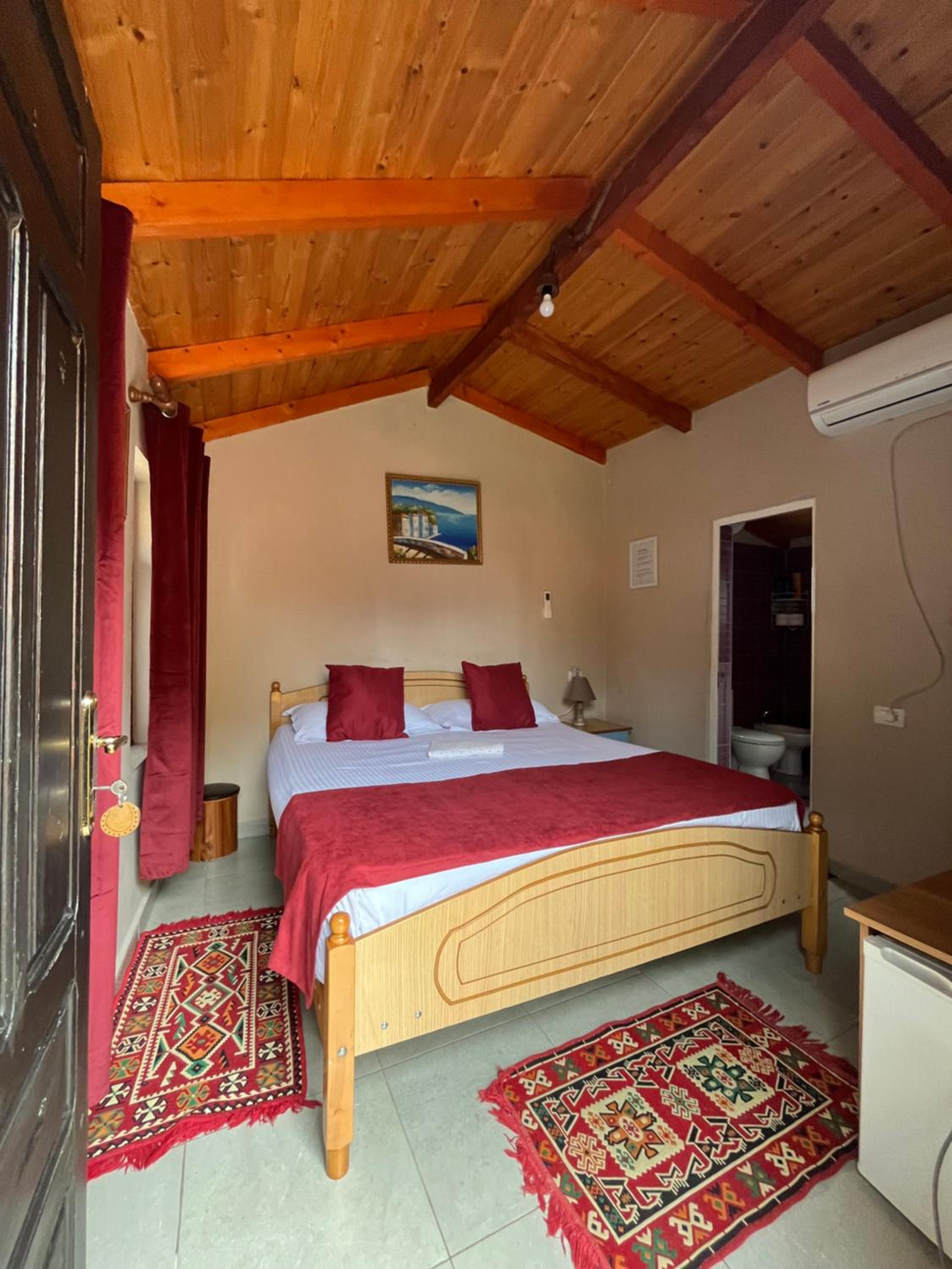 ROOMS EMILIANO Castle of Kruja
