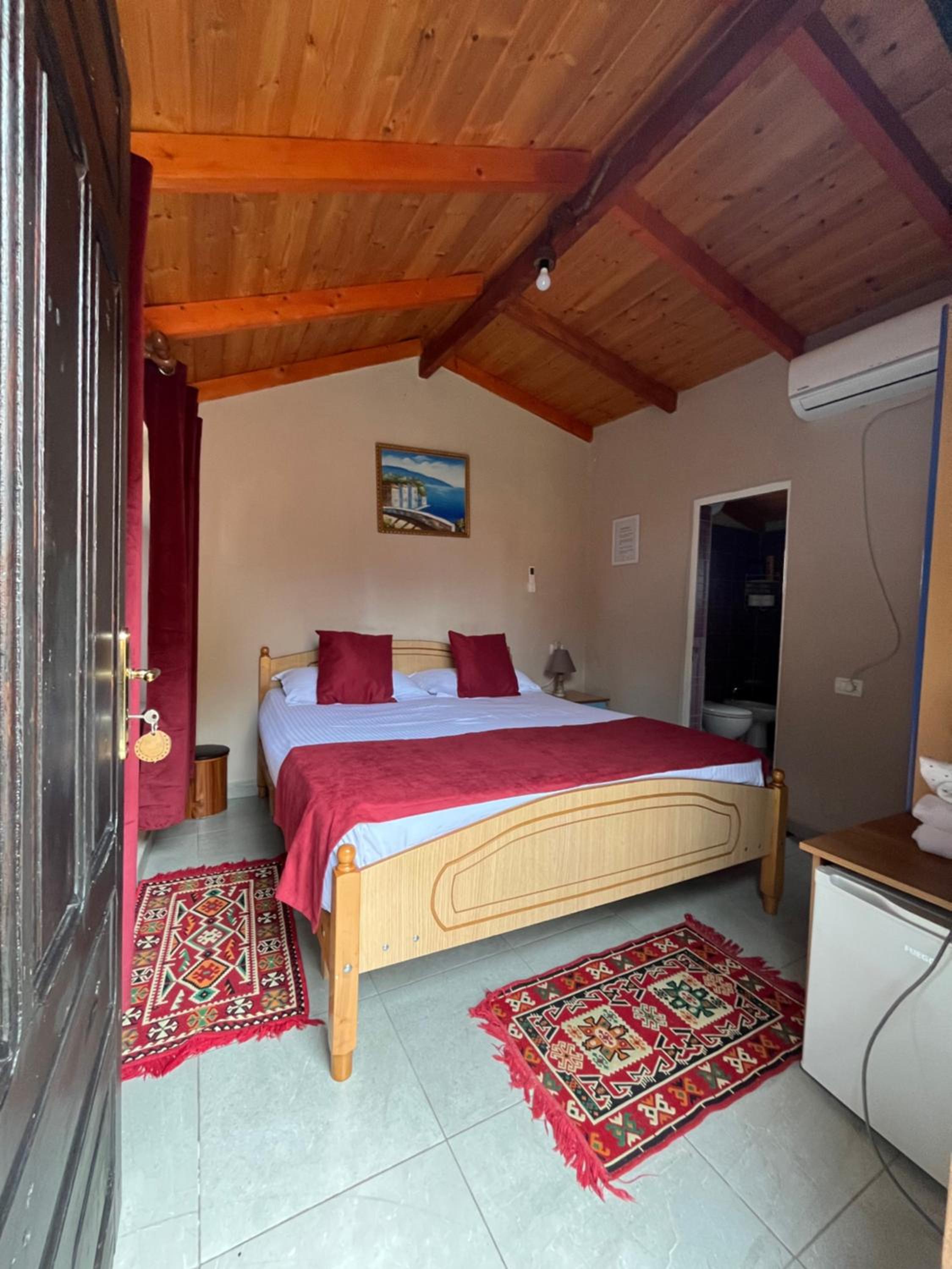ROOMS EMILIANO Castle of Kruja