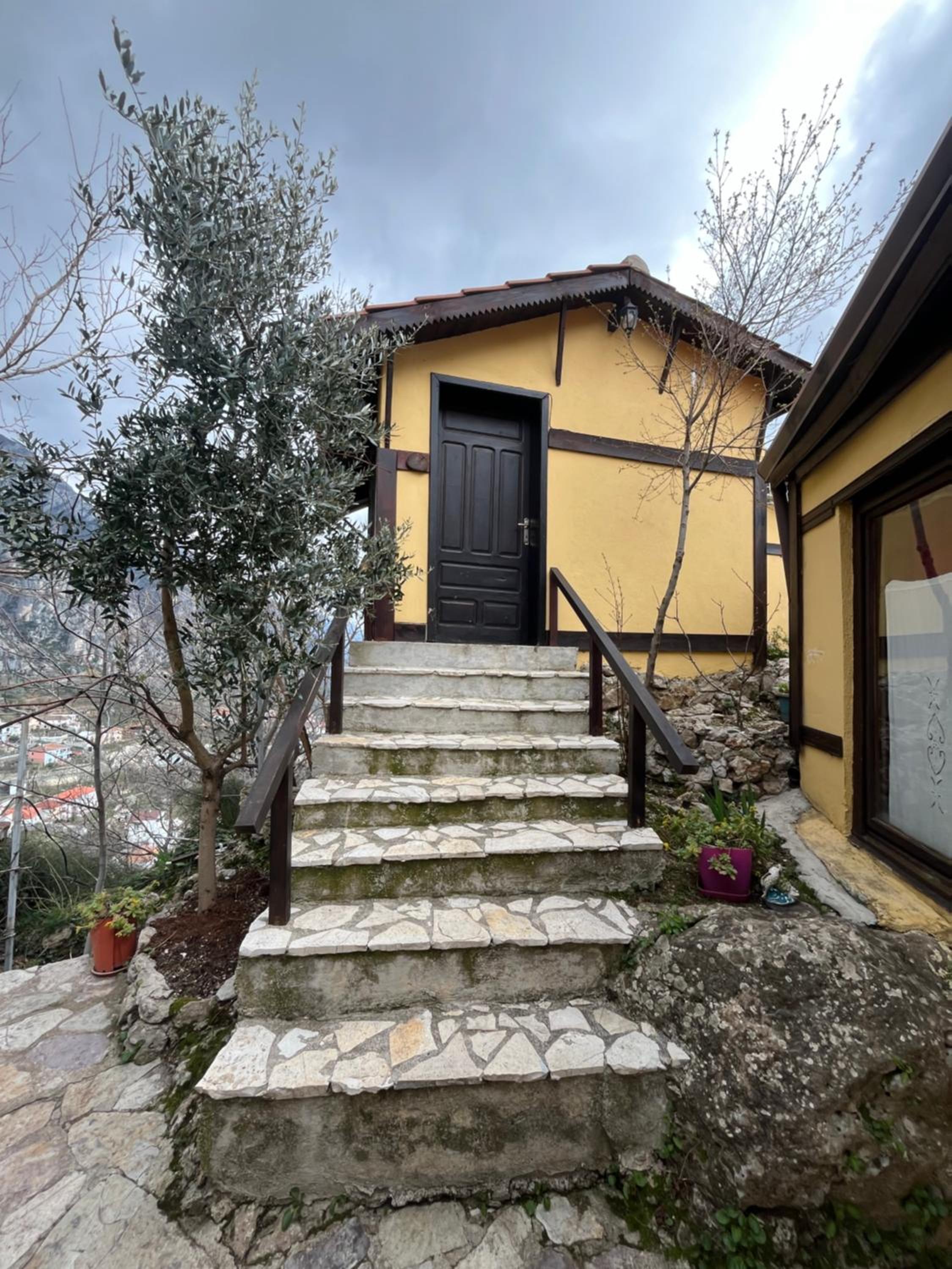 ROOMS EMILIANO Castle of Kruja