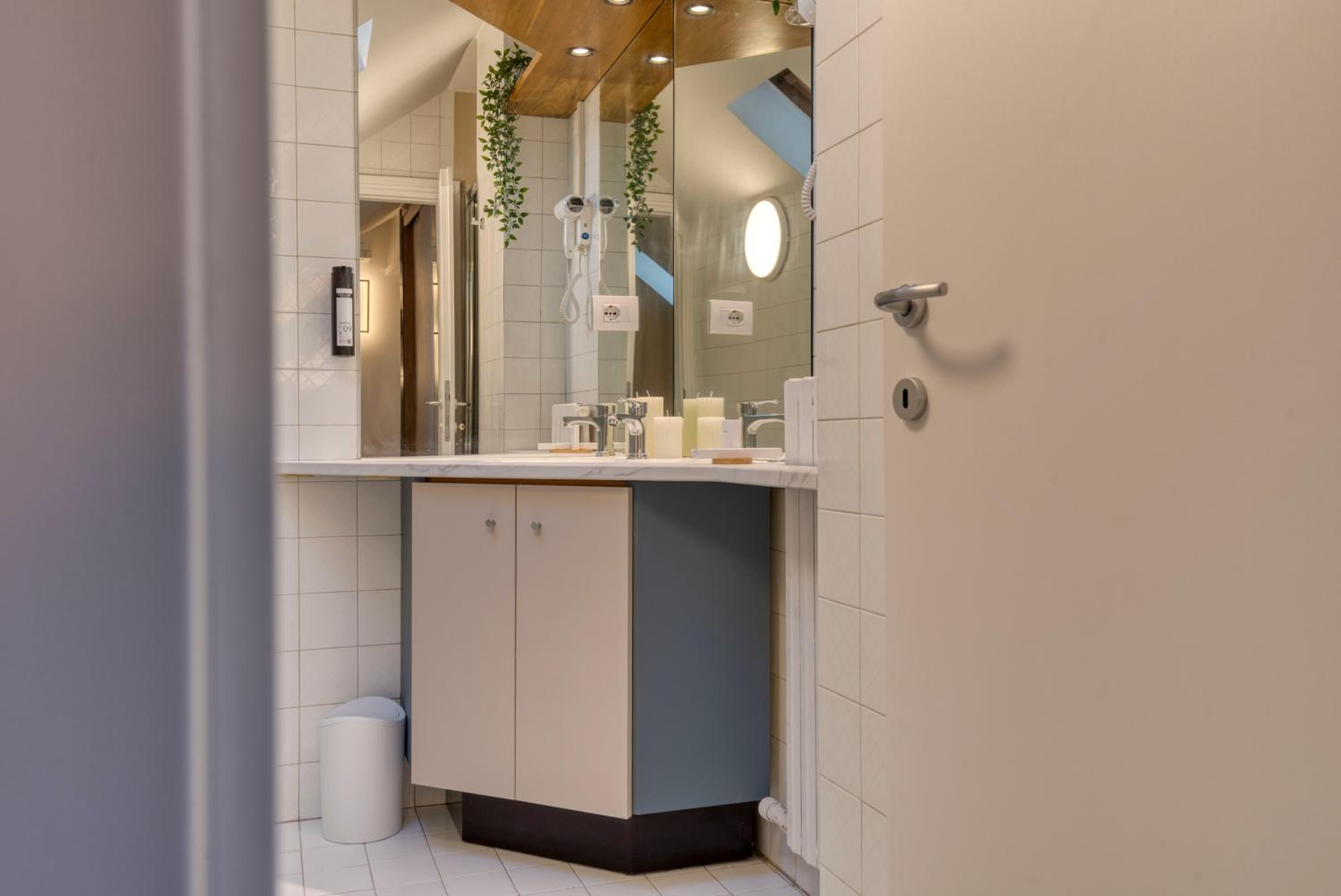 Milan Royal Suites -Montenapoleone-