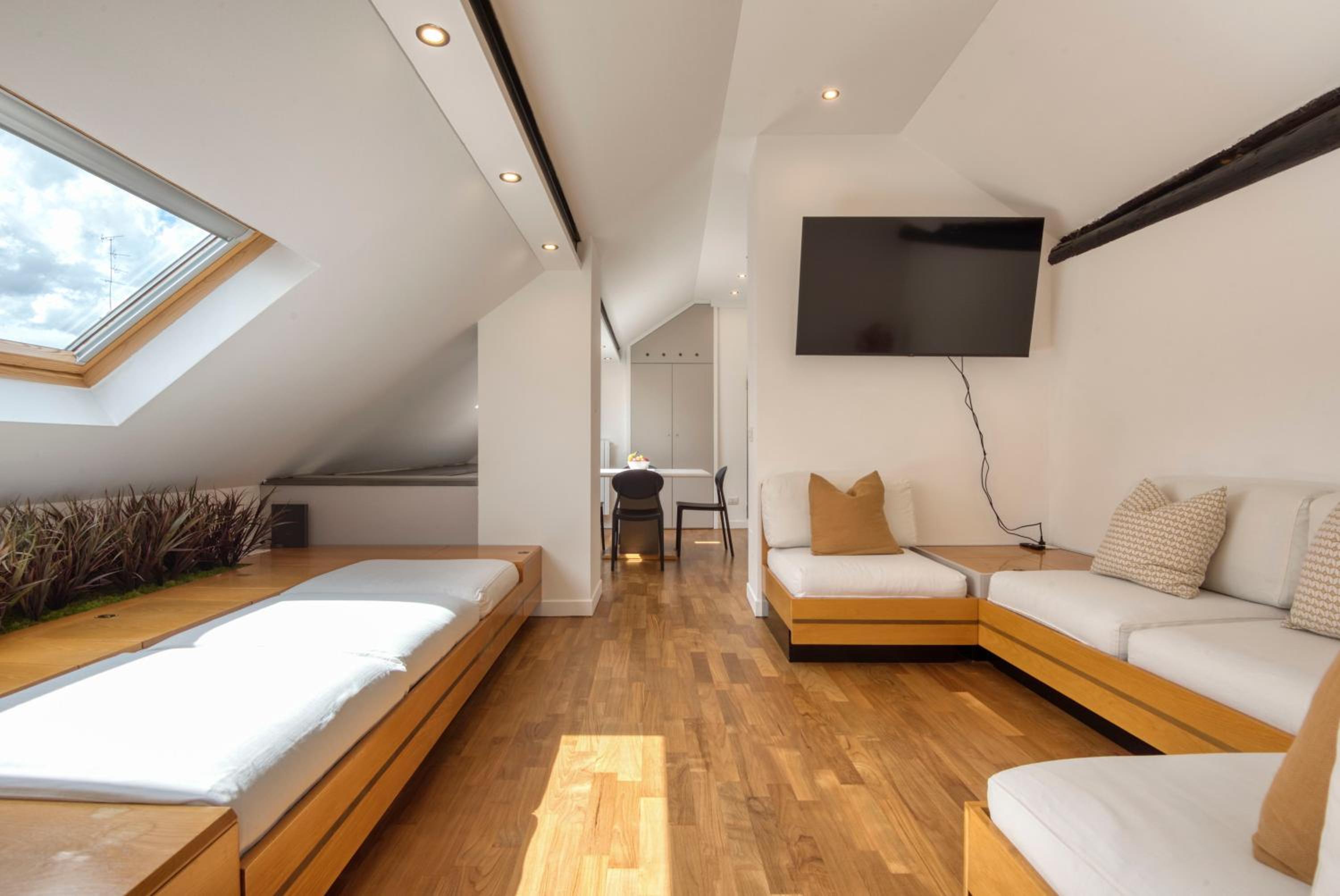 Milan Royal Suites -Montenapoleone-