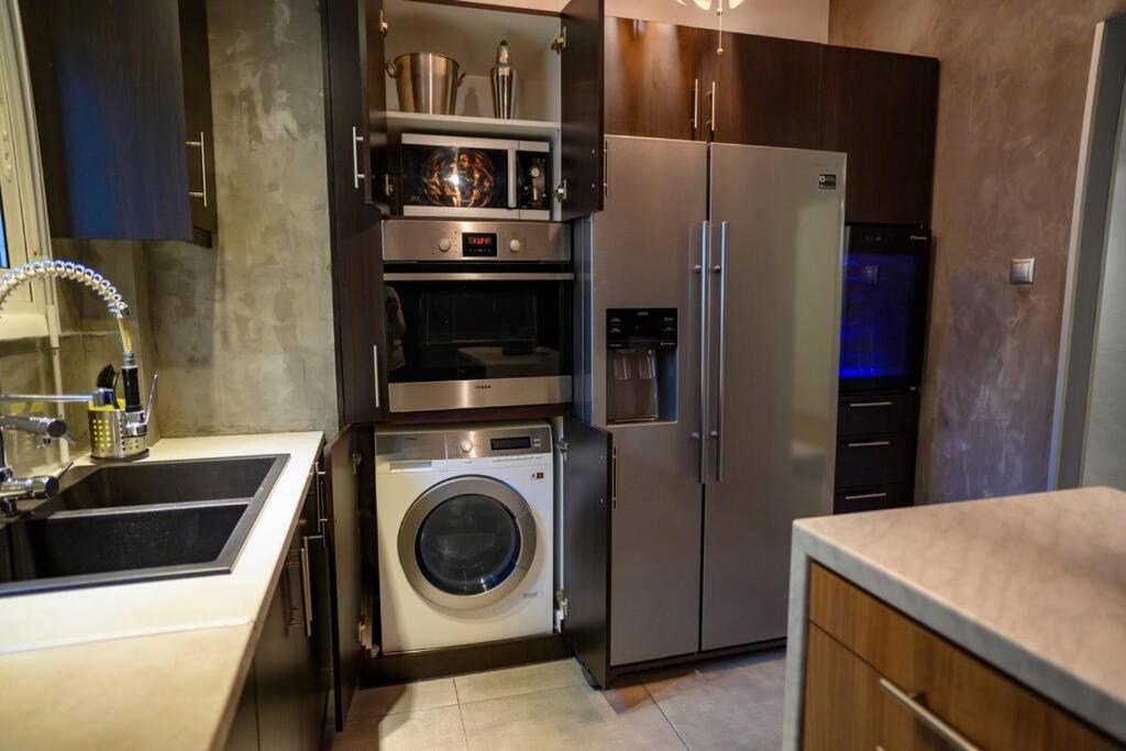 Metropolitan prestigious 2 bedroom luxury