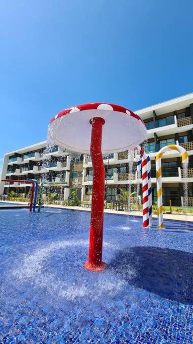 Flat térreo com vista p piscina D016