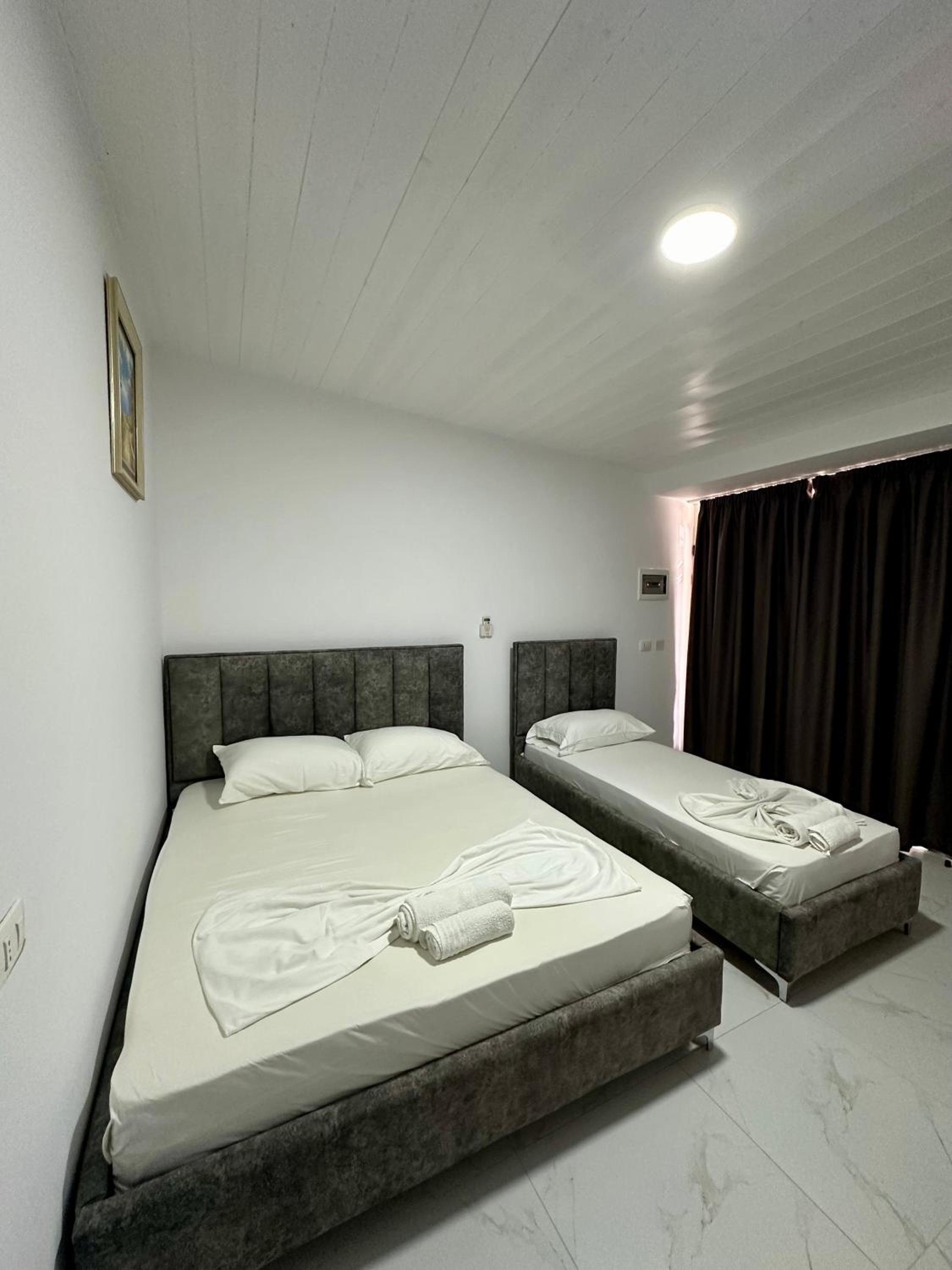Essos Villas