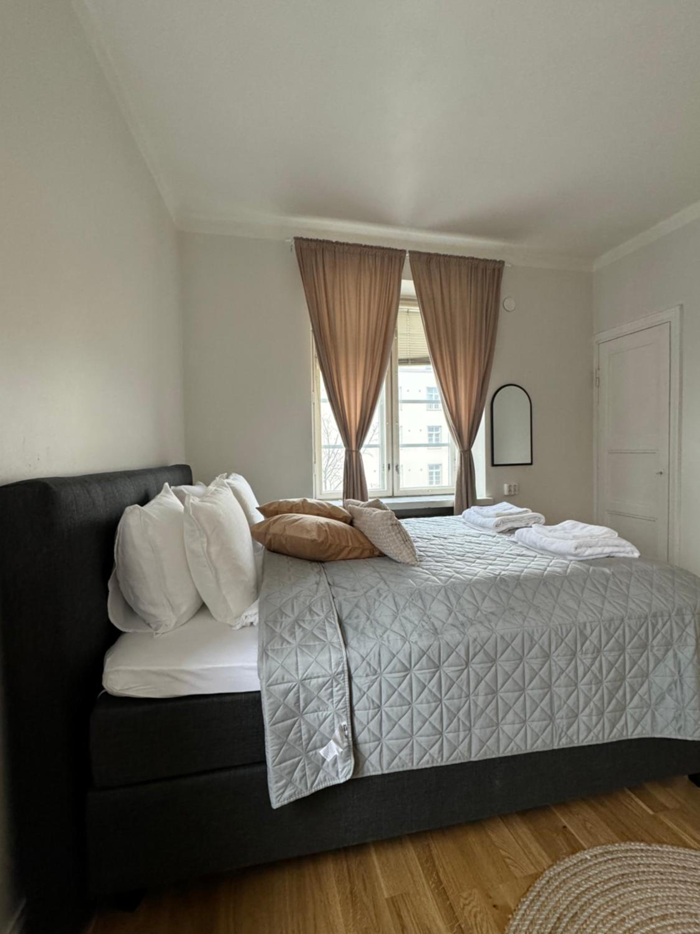 Your Chic Vibrant Airbnb