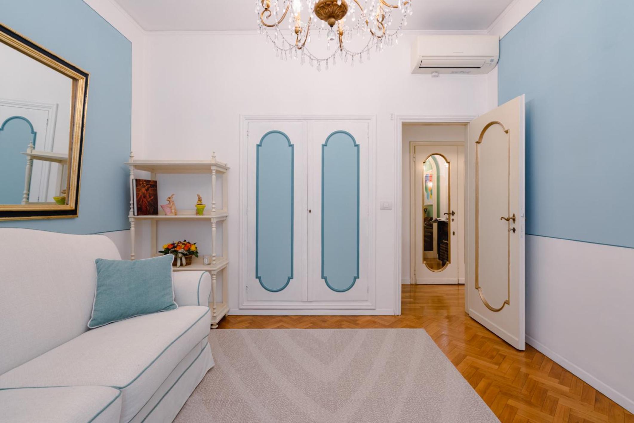 Ponte Vecchio Escape Suite
