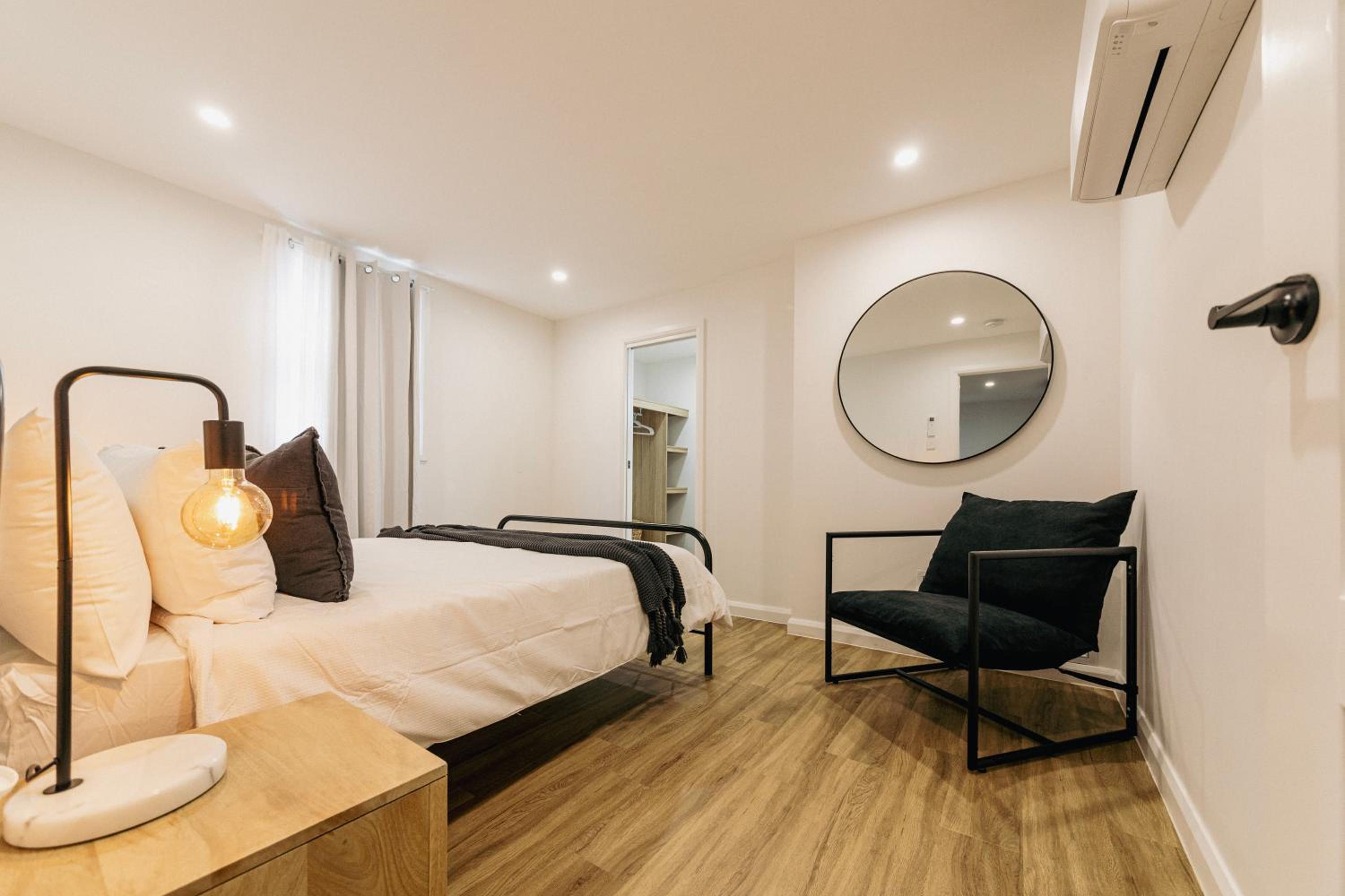 Urban Getaway Bardon Luxe 3 bed 2 bath and pool