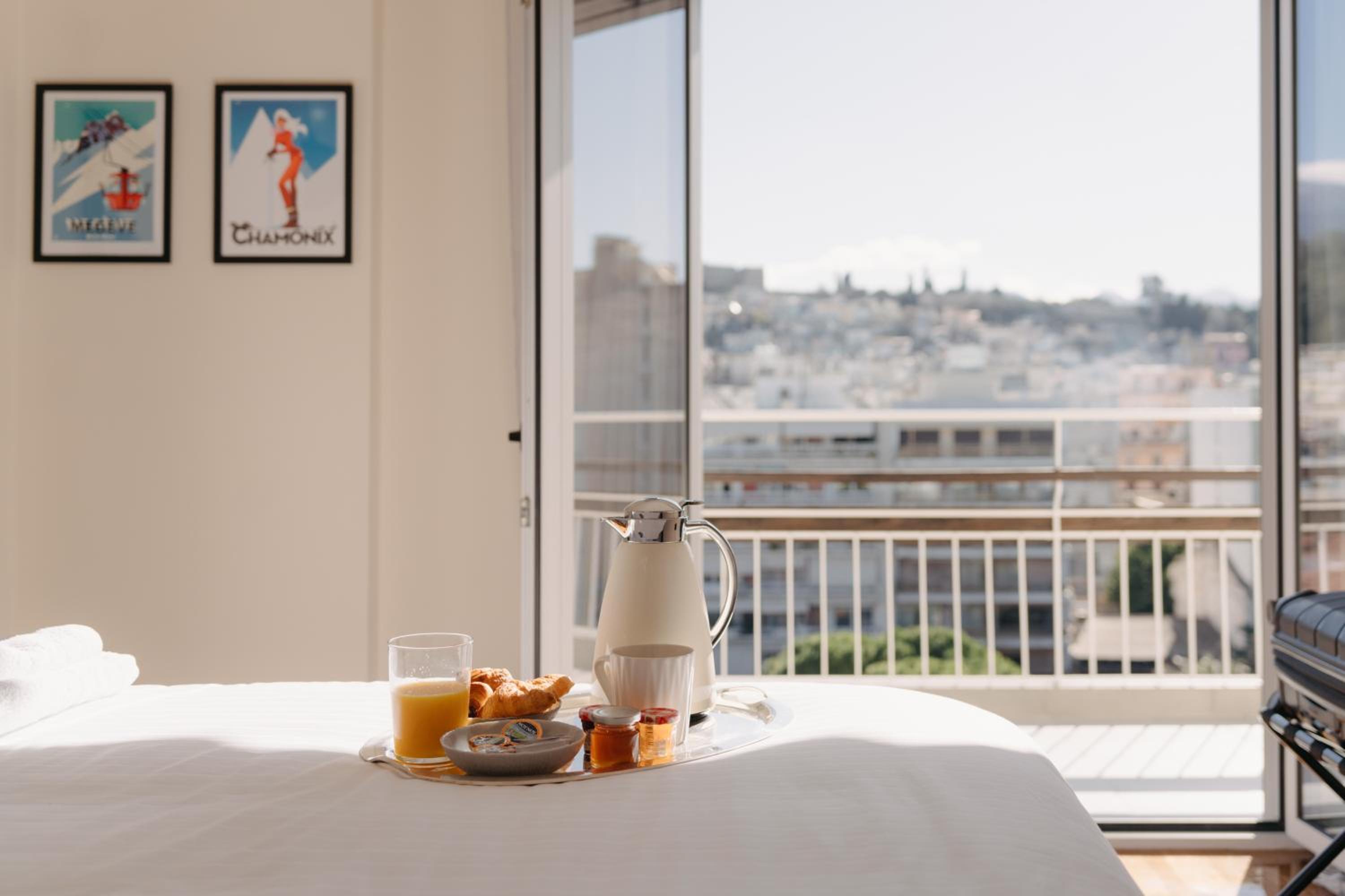 Patras Skyline Suite photo 3