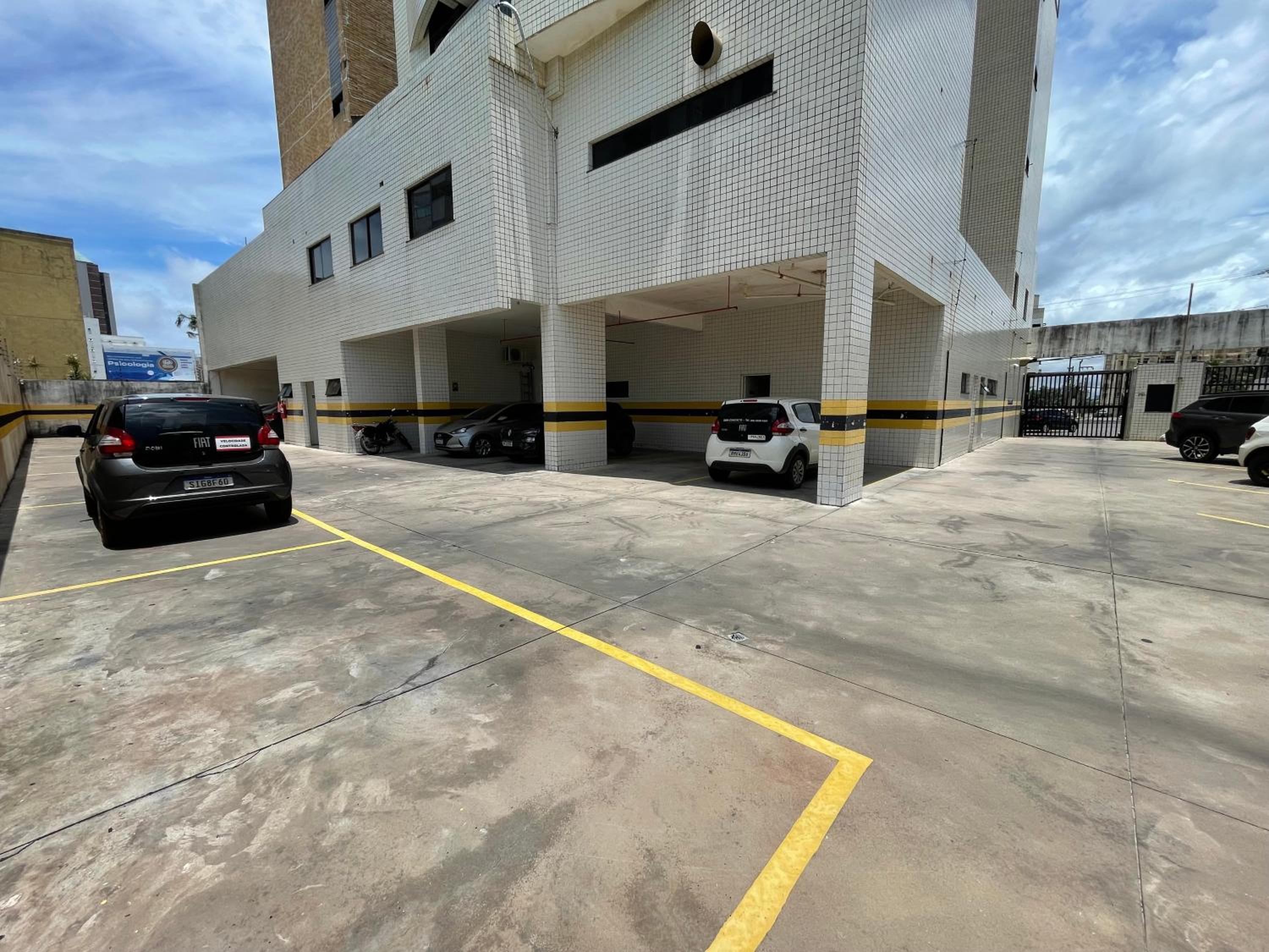 Flat Biarritz Próximo a Praia - Fonseca Imóveis