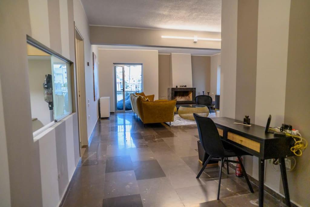 Subtle 3 bed Luxury with a View
