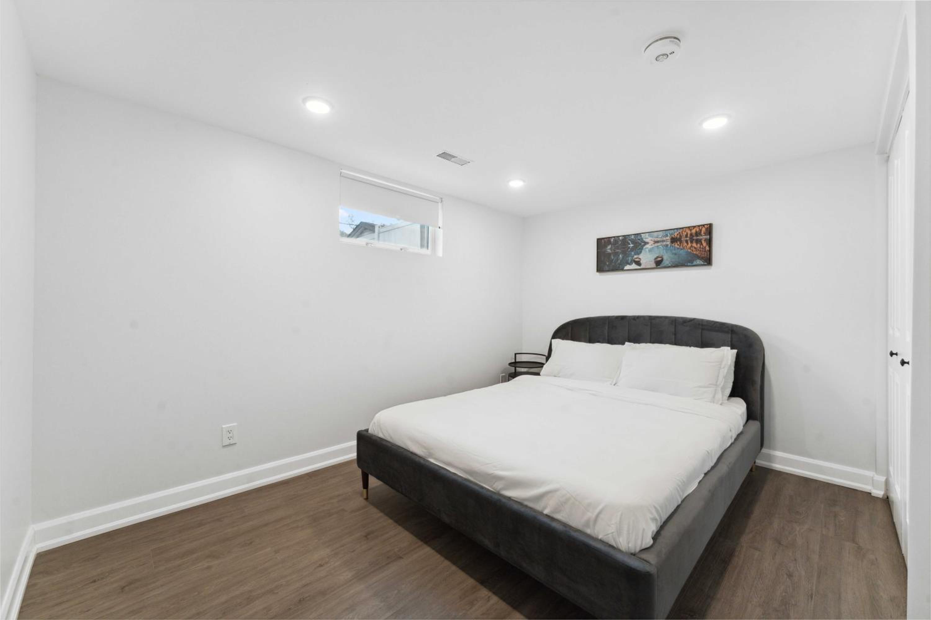 Modern 3BR Suites