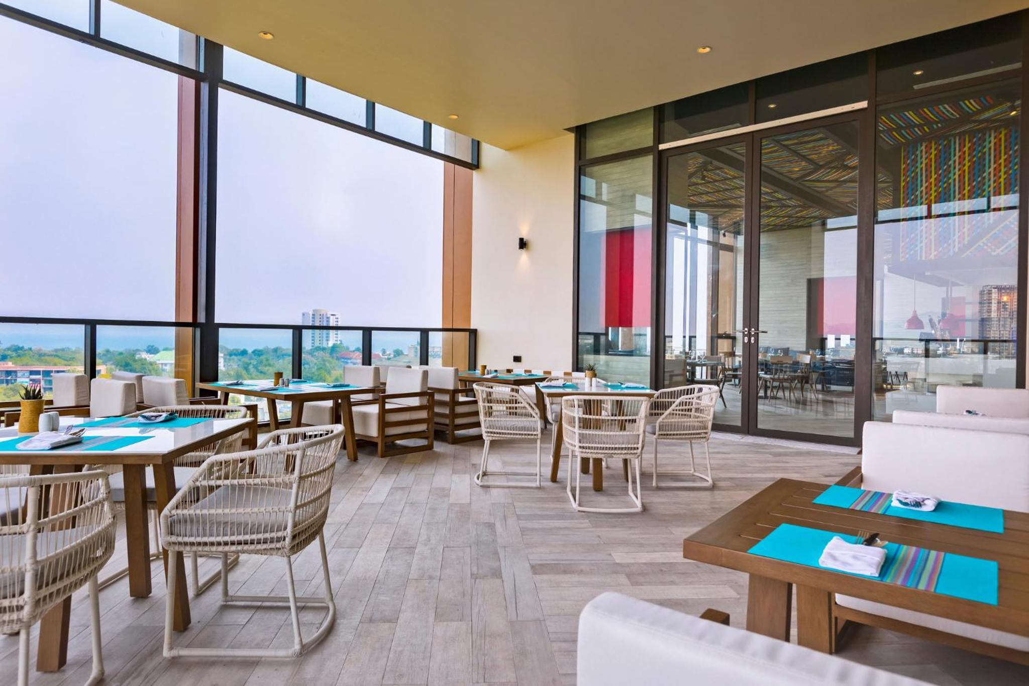 Holiday Inn Resort Vana Nava Hua Hin, an IHG Hotel