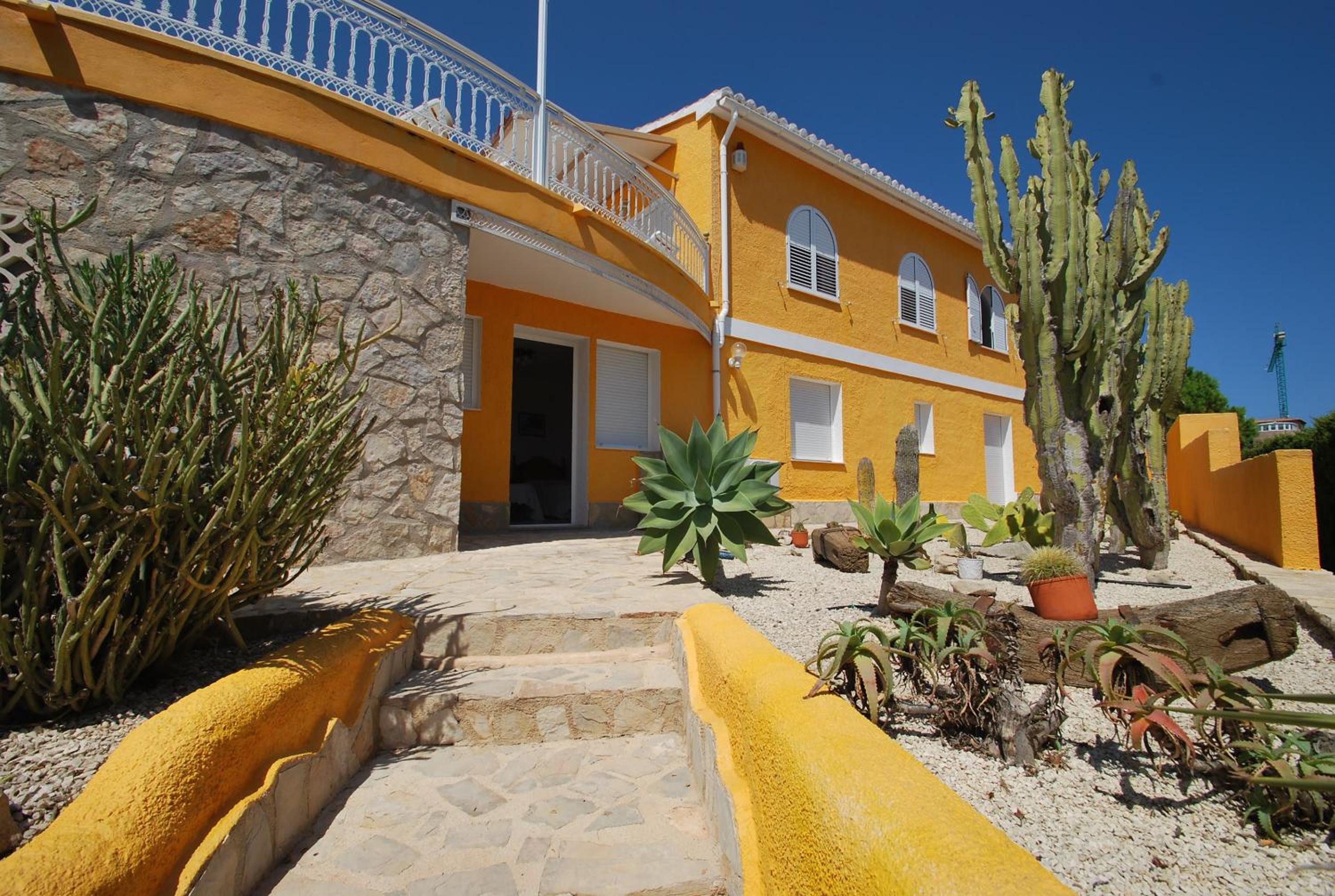 Villa Cumbre del Sol