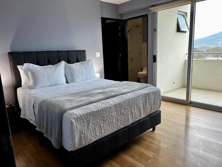 Sabana Best Location Condo