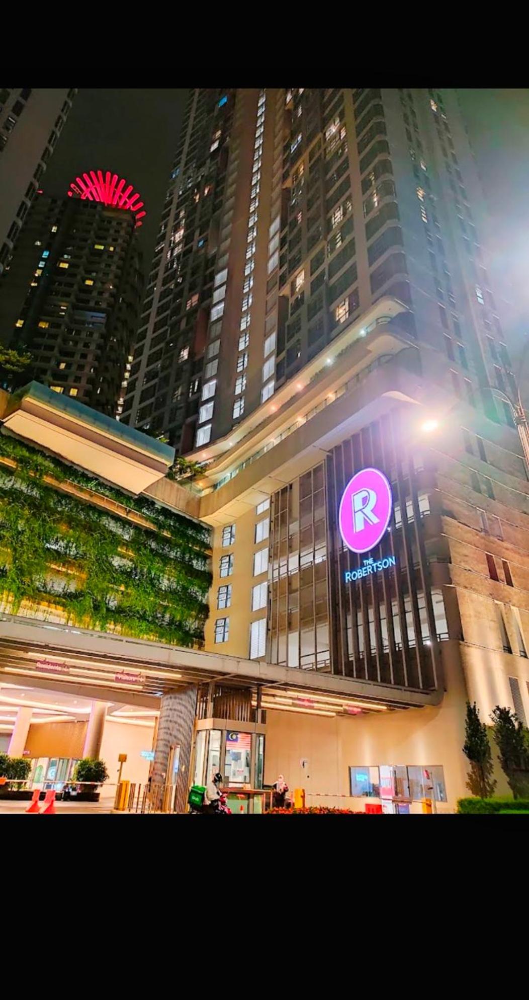 Modern And Cozy Robertson Apartment Bukit-Bintang City Centre