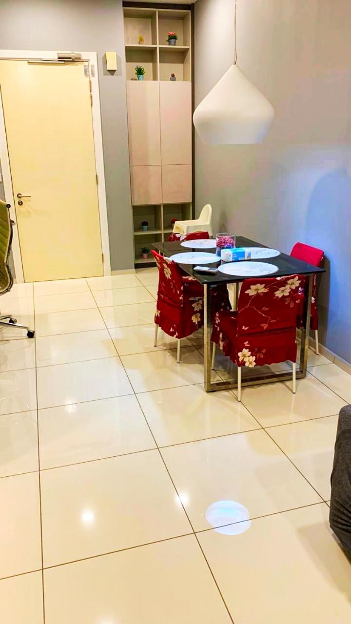 Modern And Cozy Robertson Apartment Bukit-Bintang City Centre