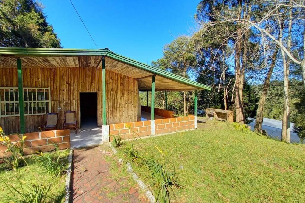 Finca Cottage Guarne, nearby Arvi and Santa Elena