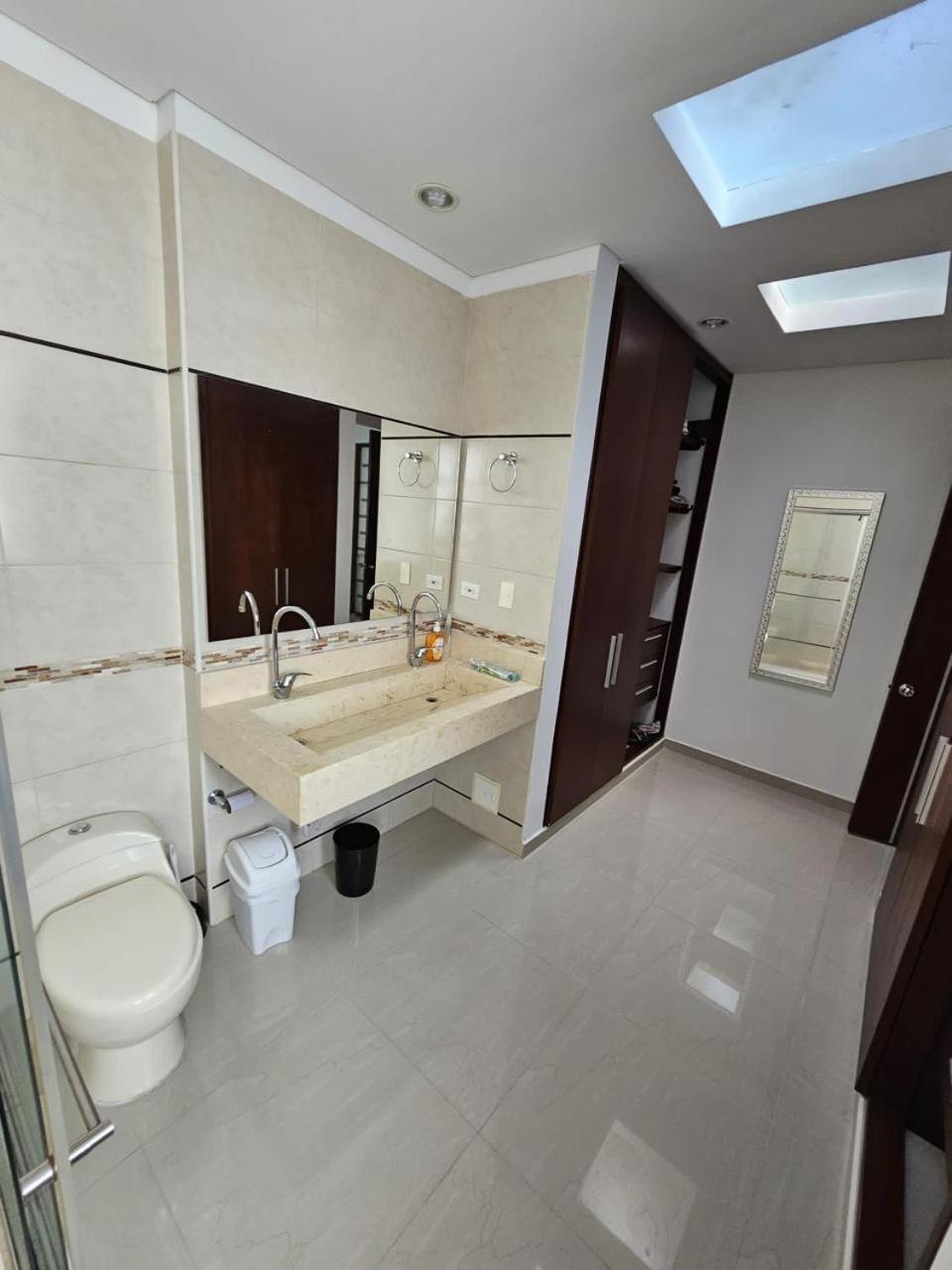 CASA EN GIRARDOT