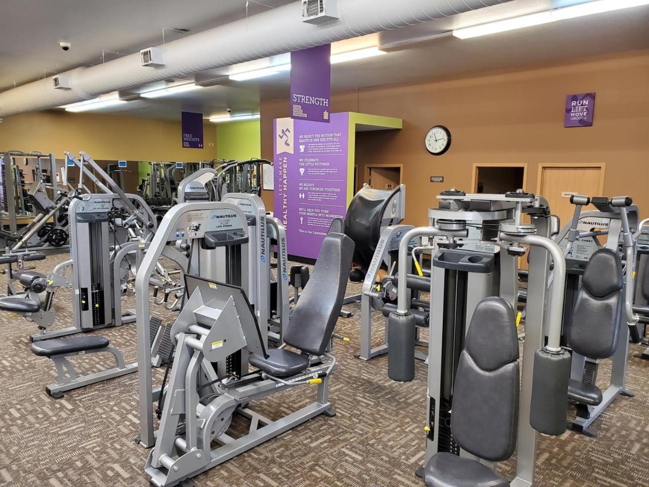 AmeriVu inn and Suites - Crookston