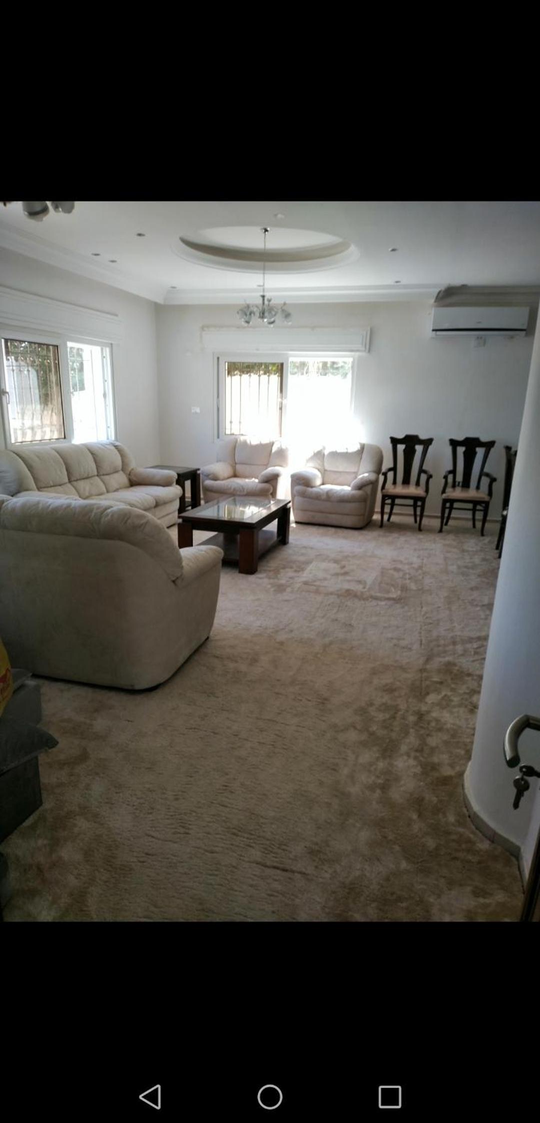 Alfarooq Airport Road - Furnished Villa